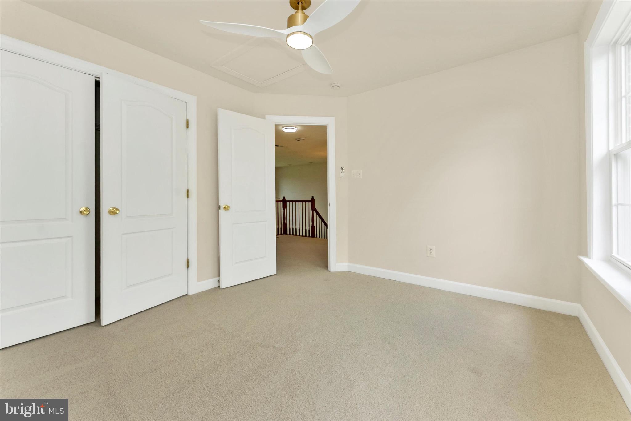 SUN MEADOW - Residential