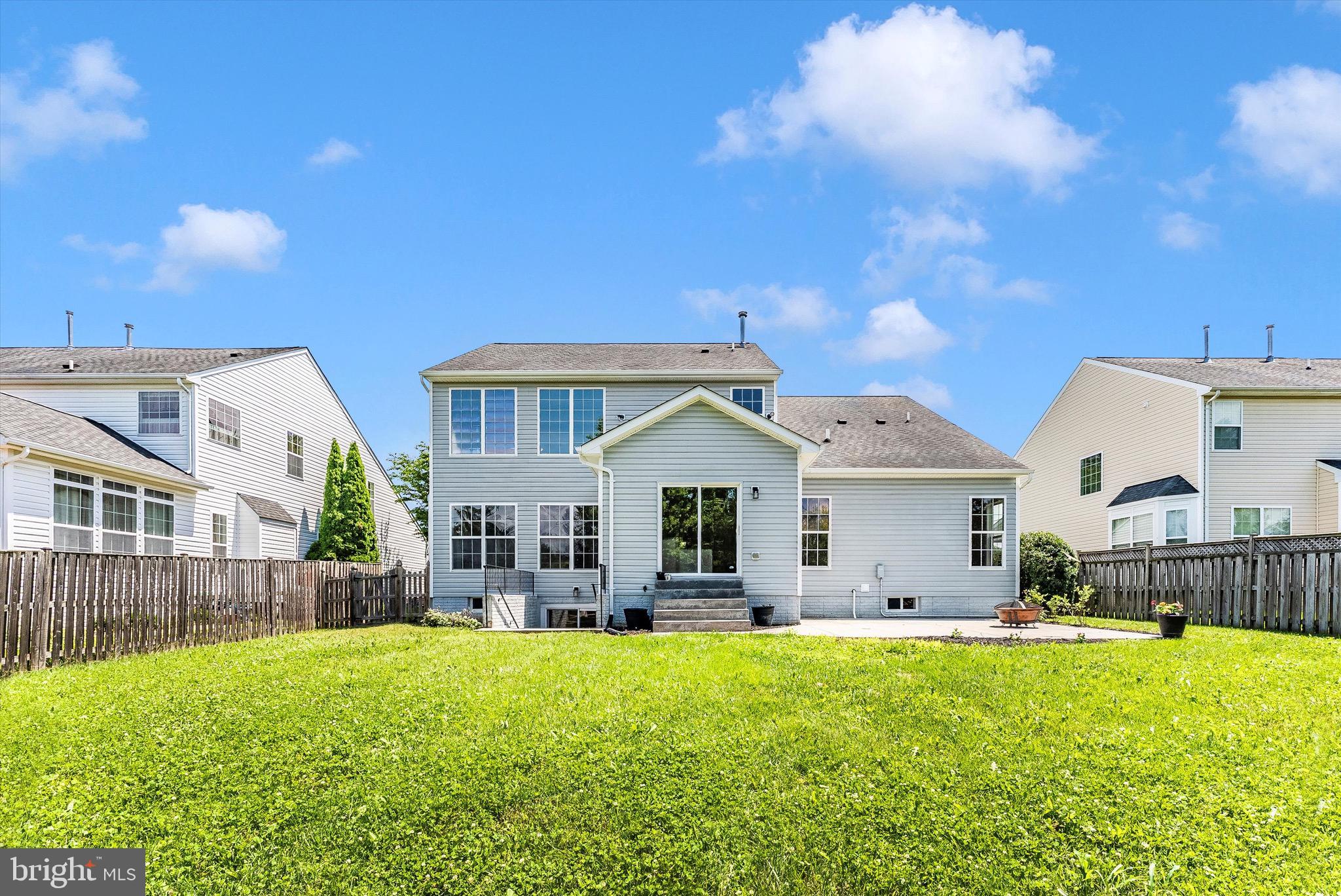 SUN MEADOW - Residential