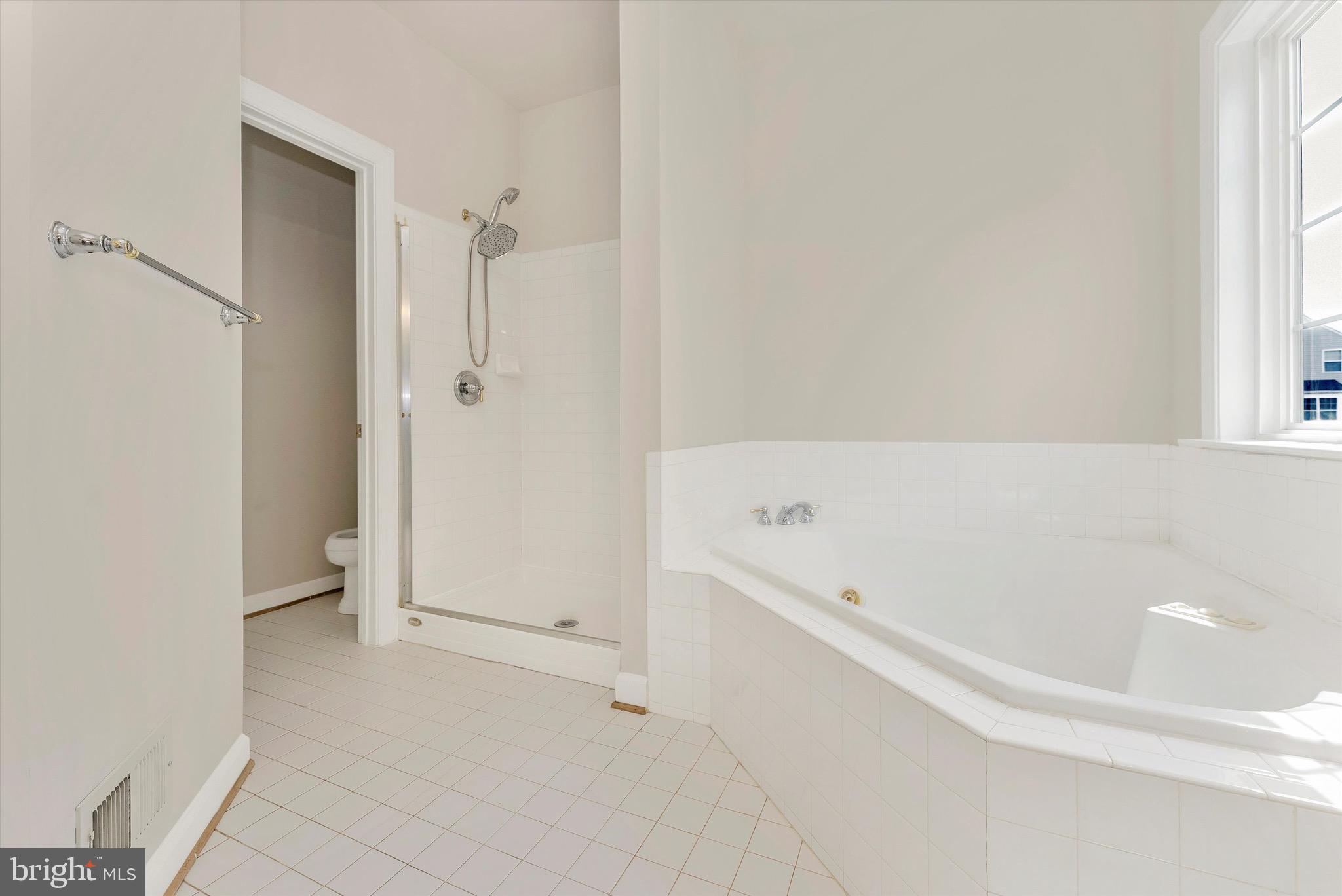 SUN MEADOW - Residential