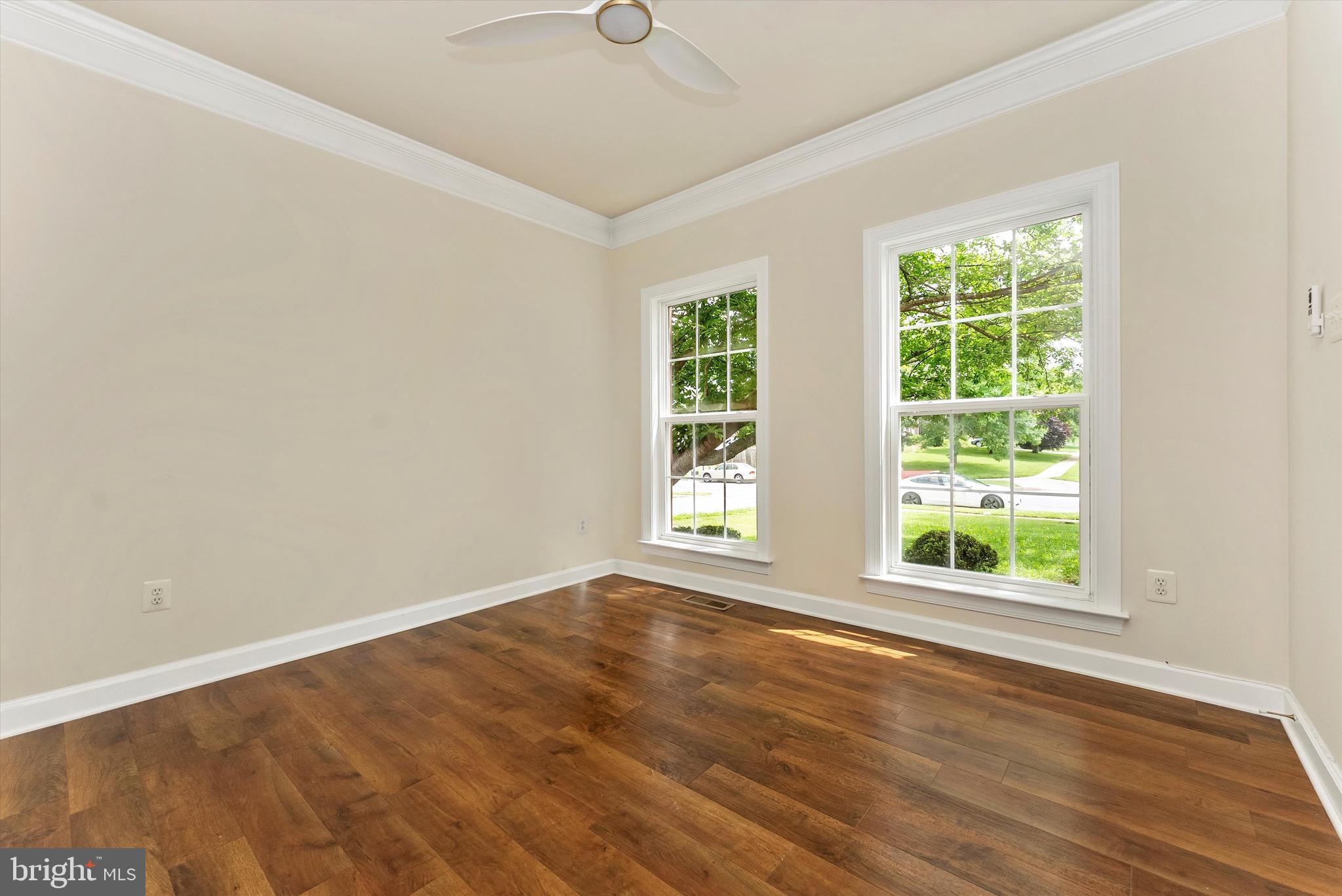 SUN MEADOW - Residential