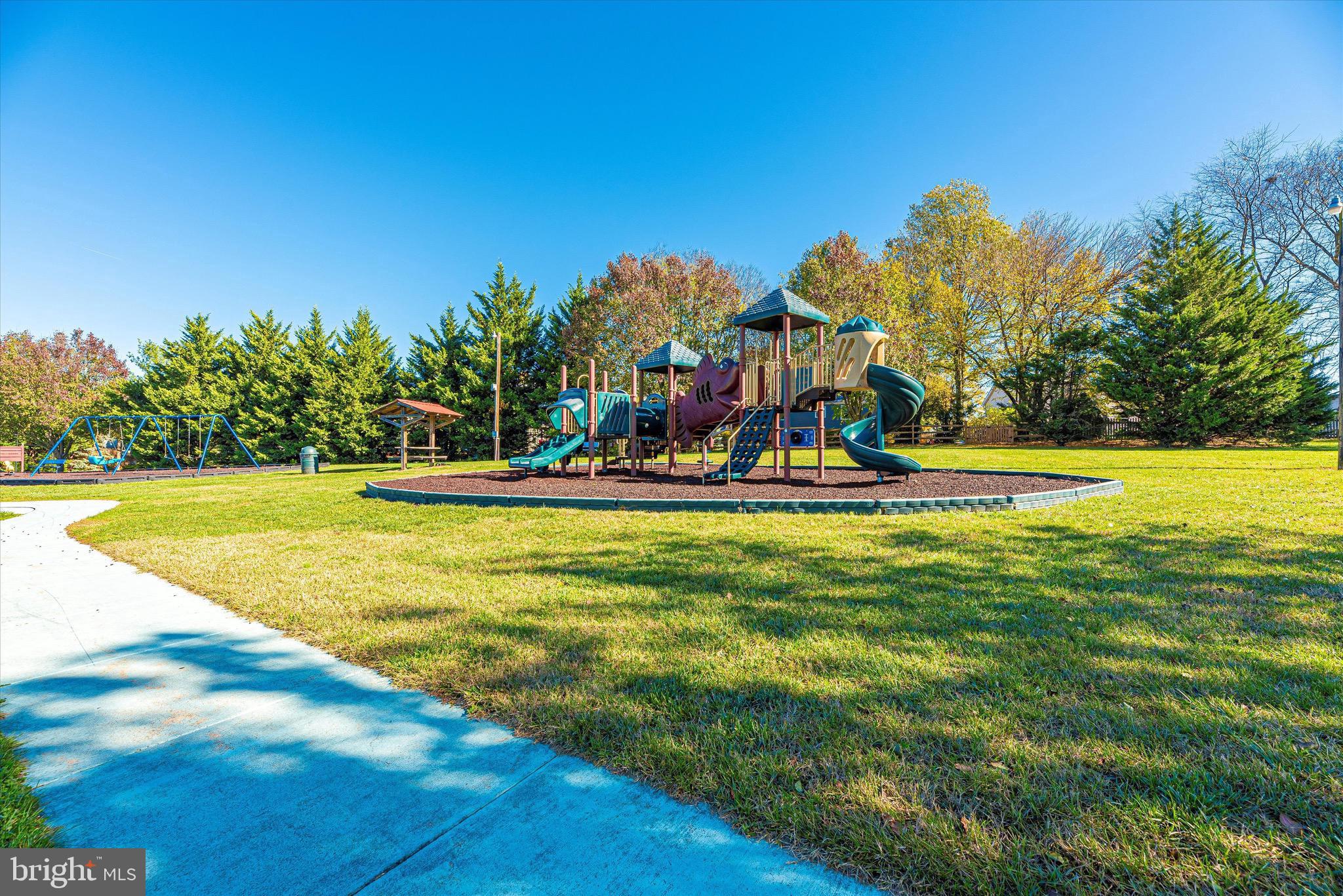 SUN MEADOW - Residential