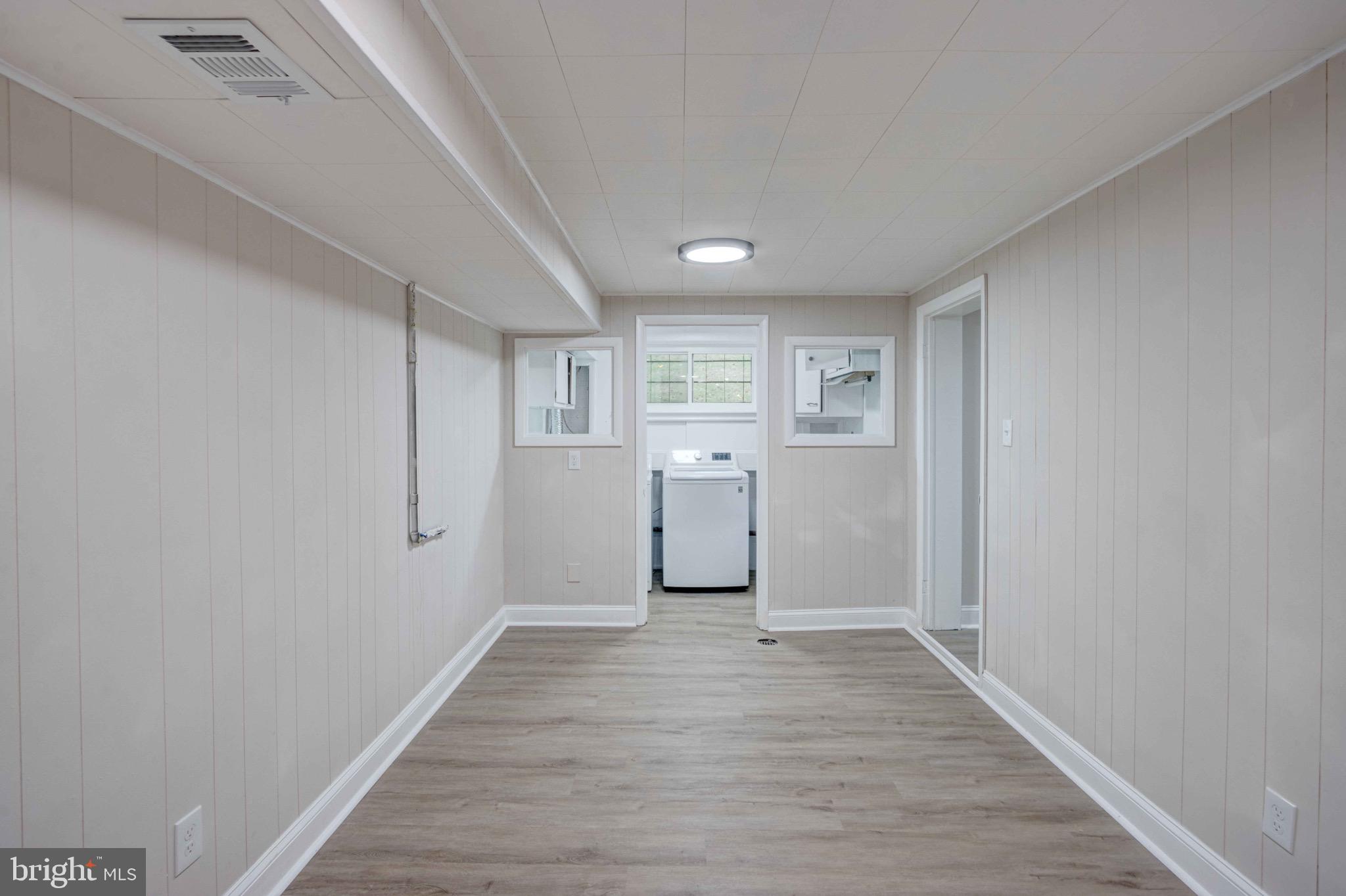 SILVER SPRING CNTRY CLUB - Residential