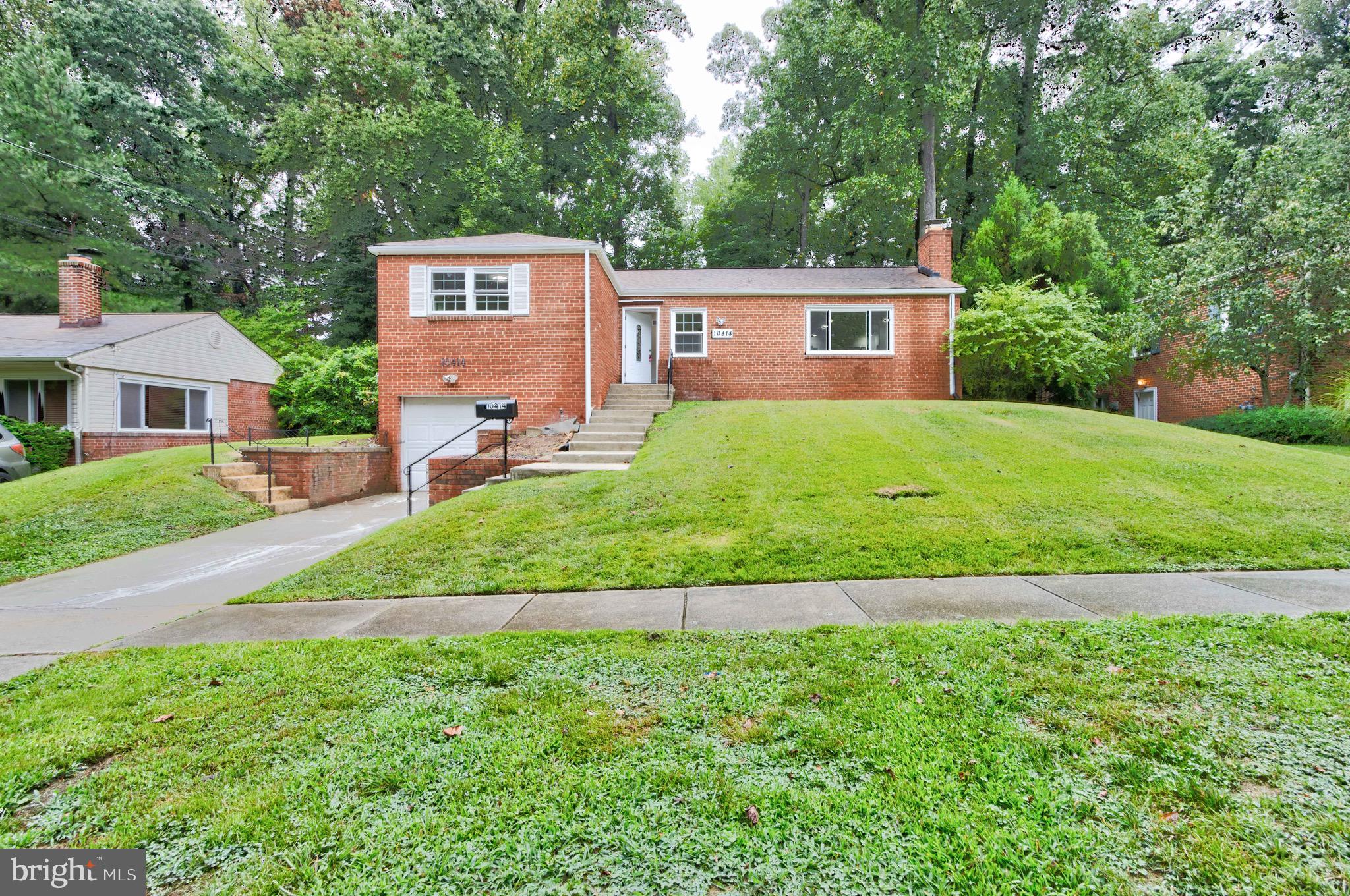 SILVER SPRING CNTRY CLUB - Residential