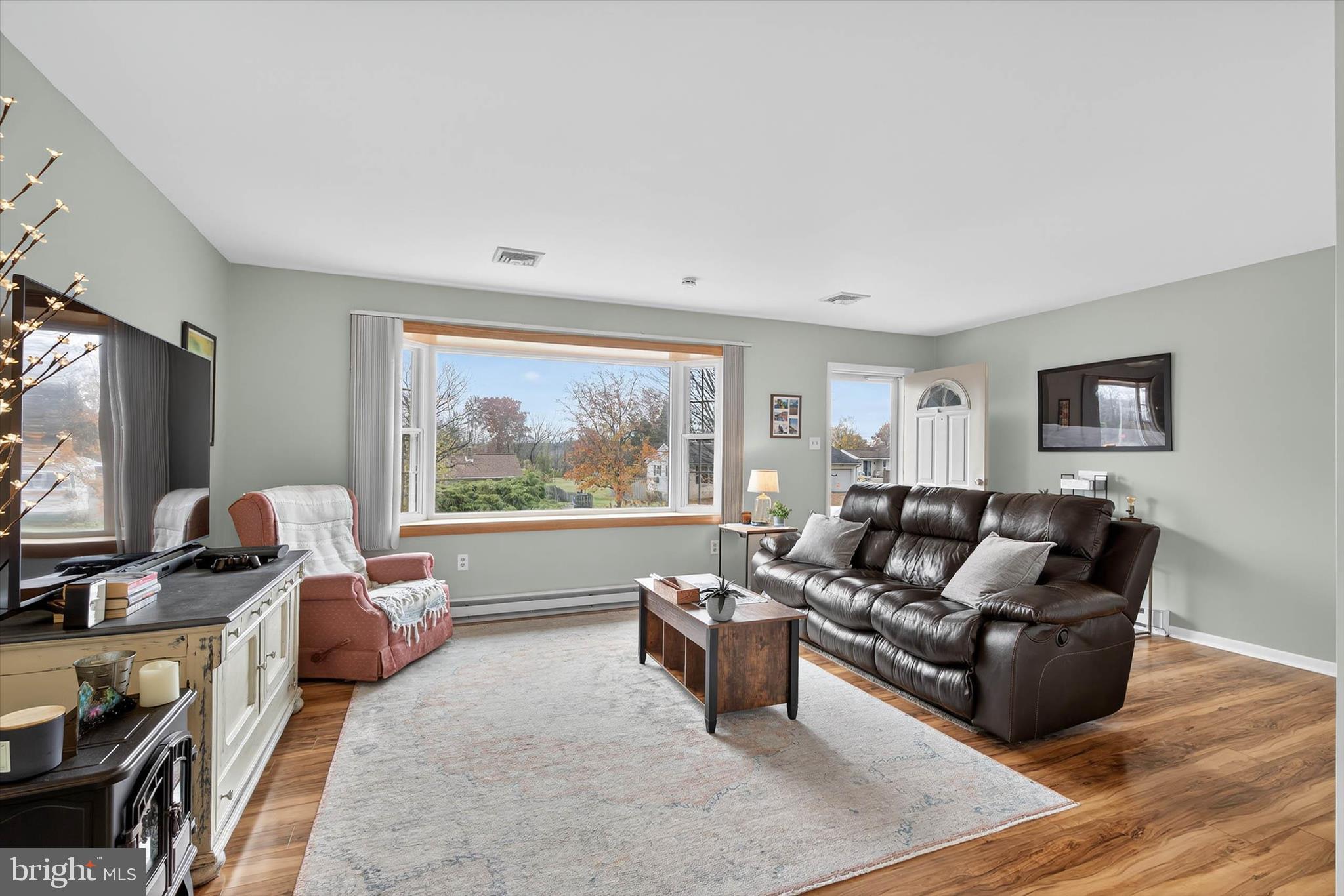 AMITY GARDENS - Residential