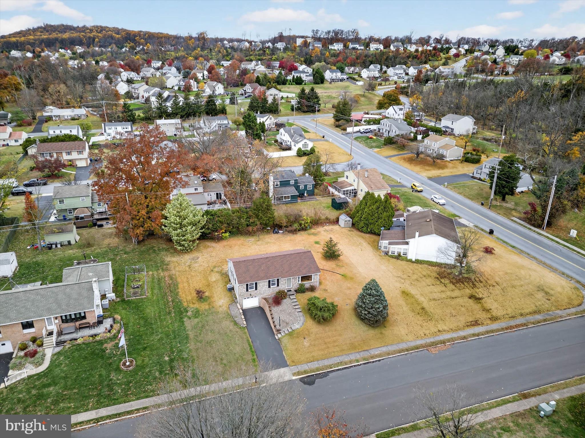 AMITY GARDENS - Residential