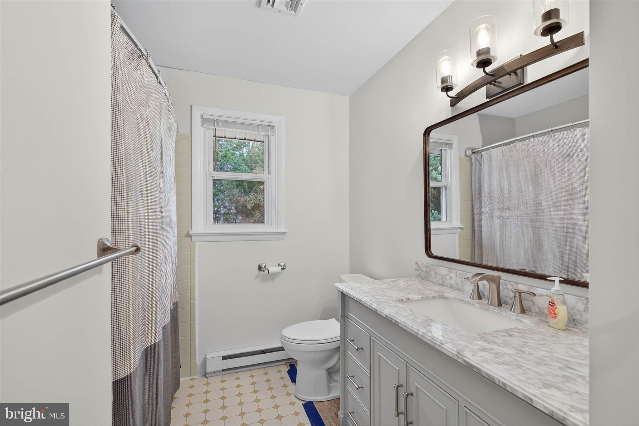 AMITY GARDENS - Residential