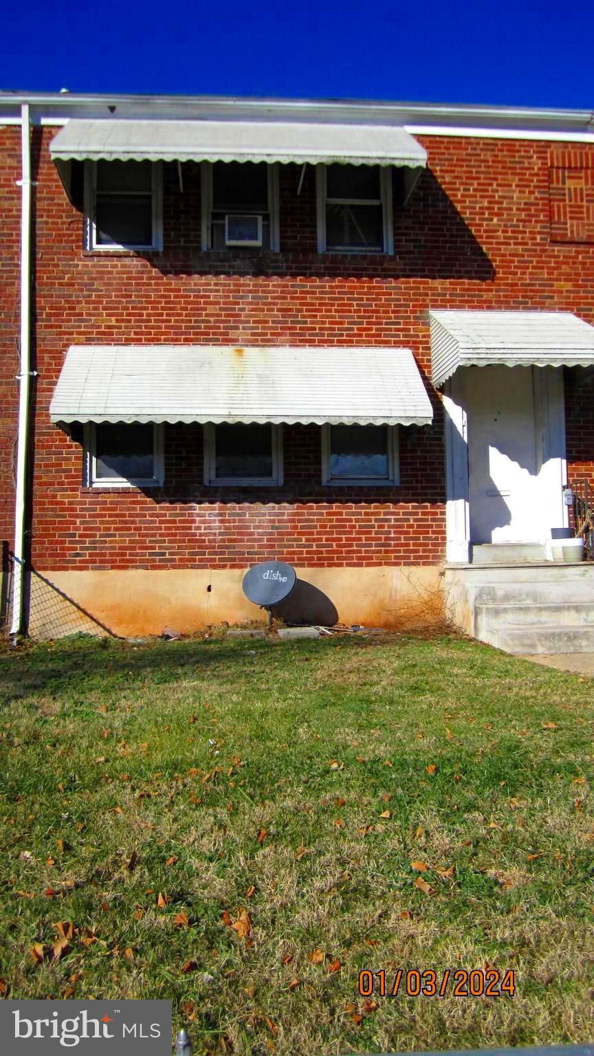 EAST ARLINGTON - Residential