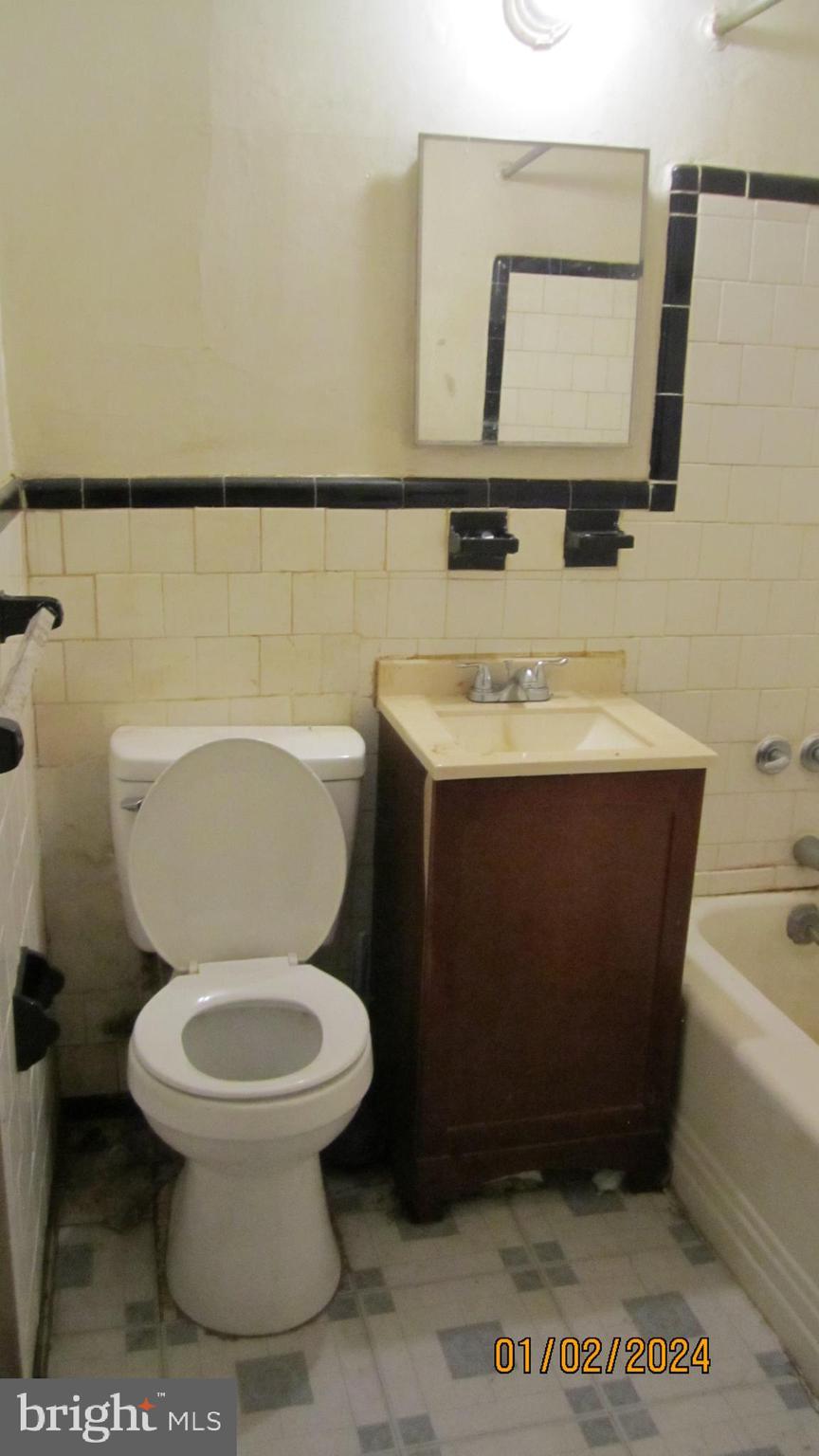 EAST ARLINGTON - Residential