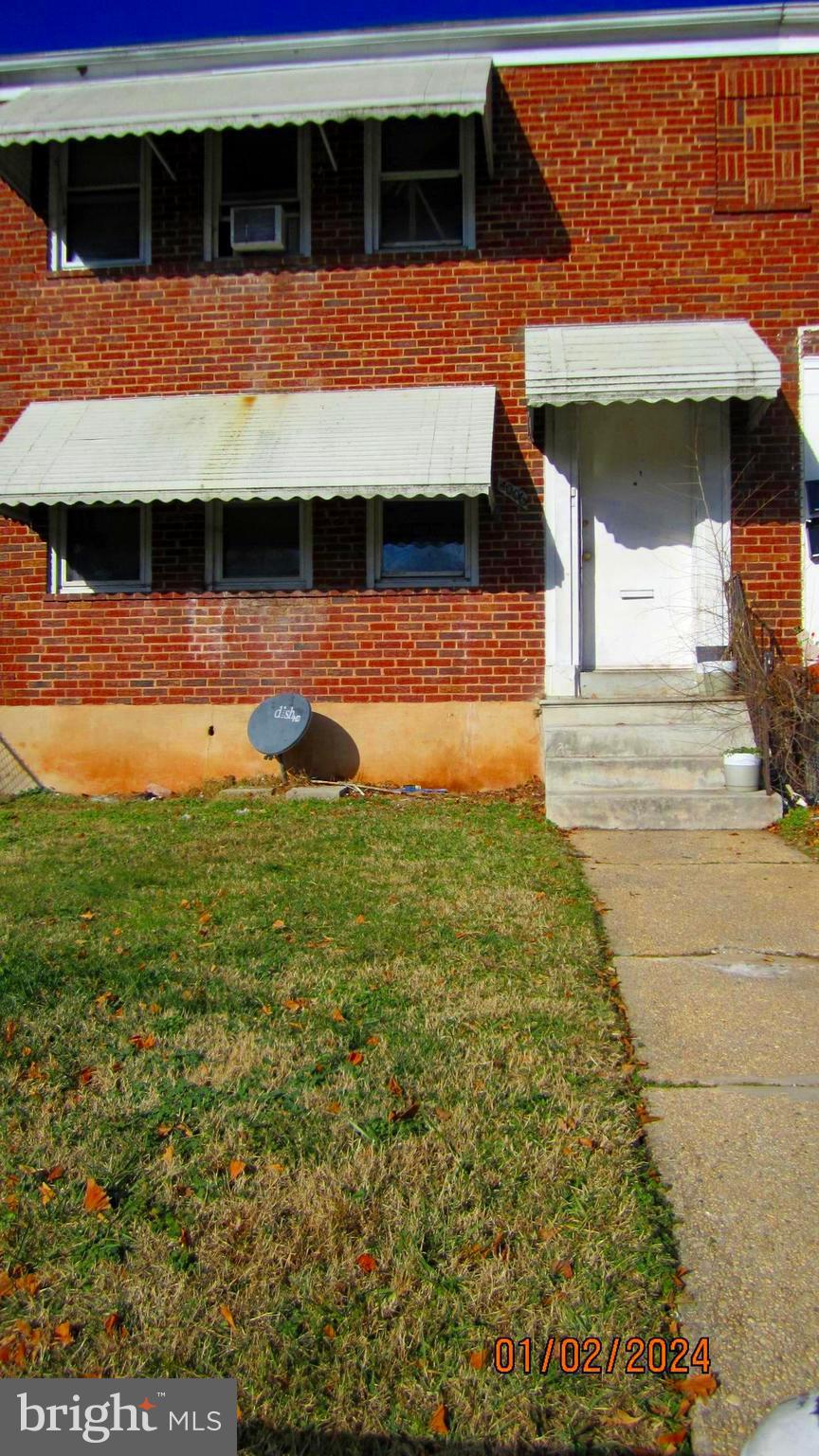 EAST ARLINGTON - Residential