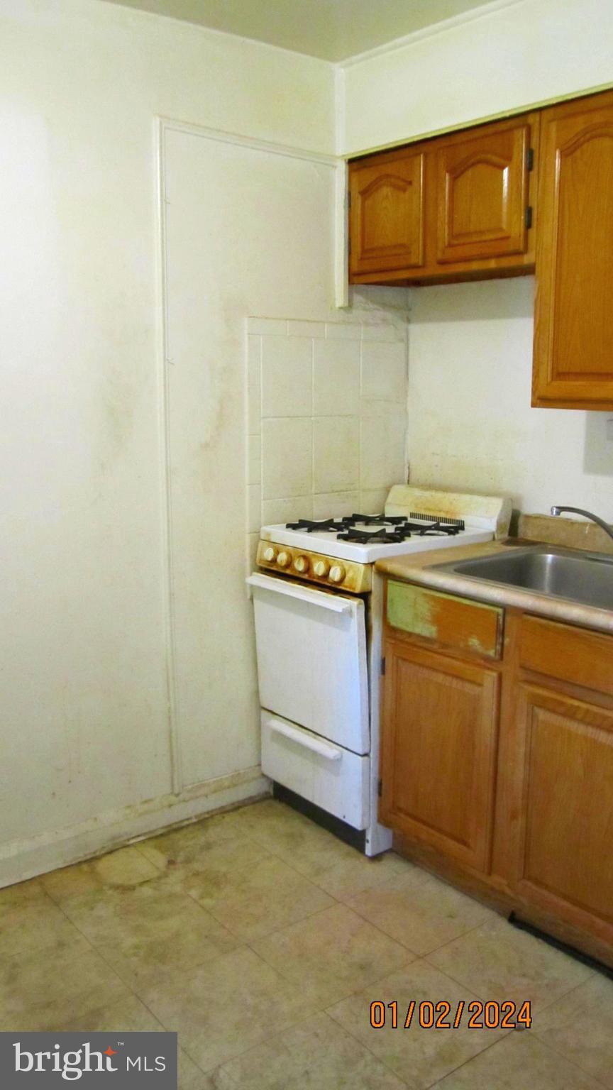 EAST ARLINGTON - Residential