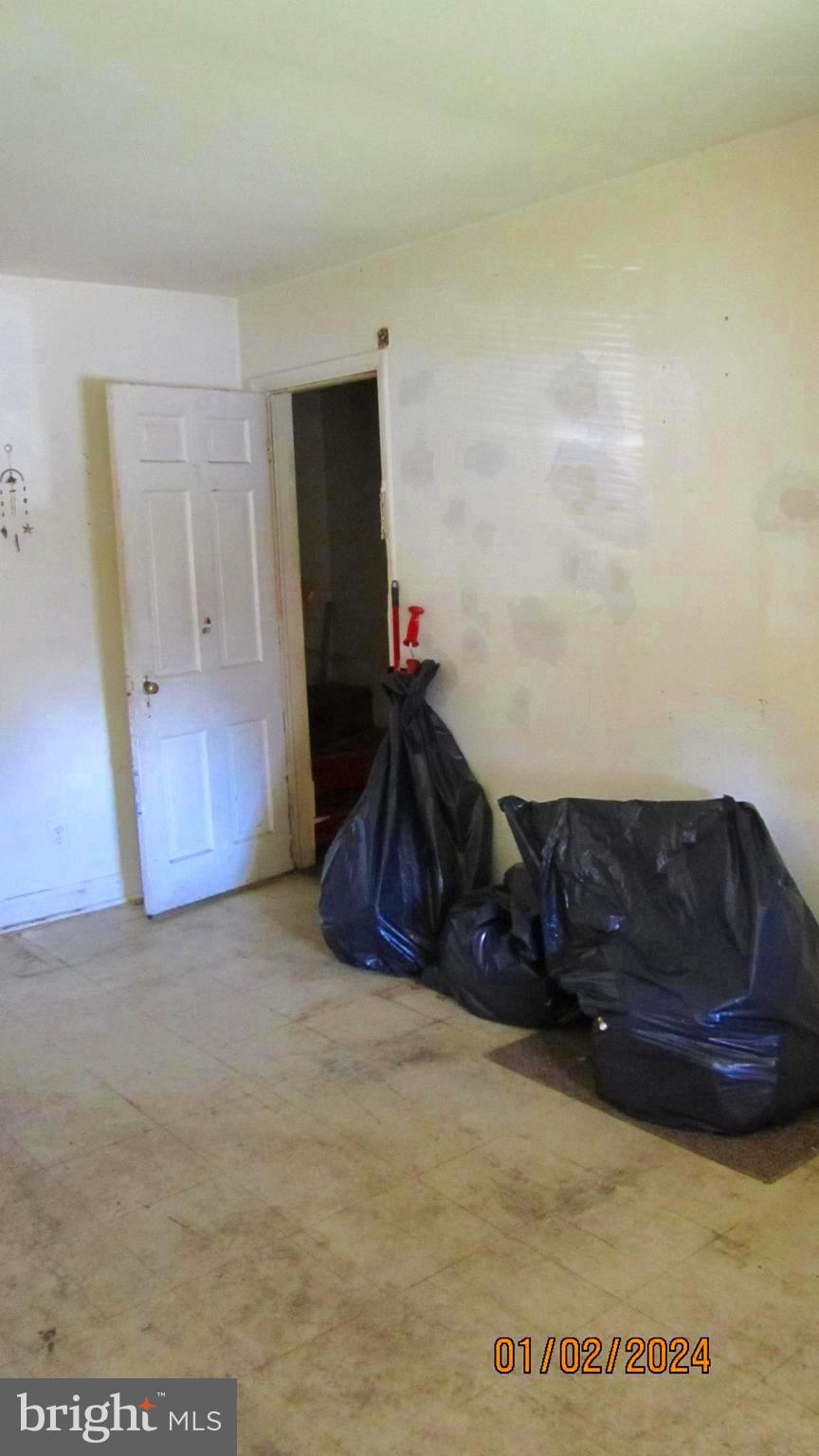 EAST ARLINGTON - Residential