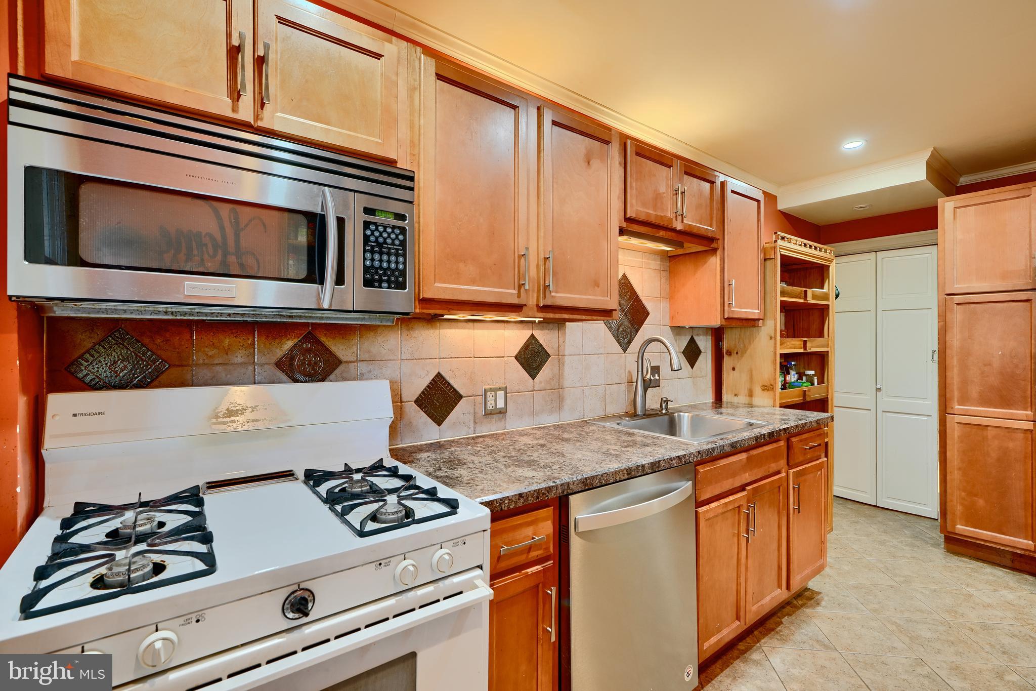 KNETTISHALL - Residential