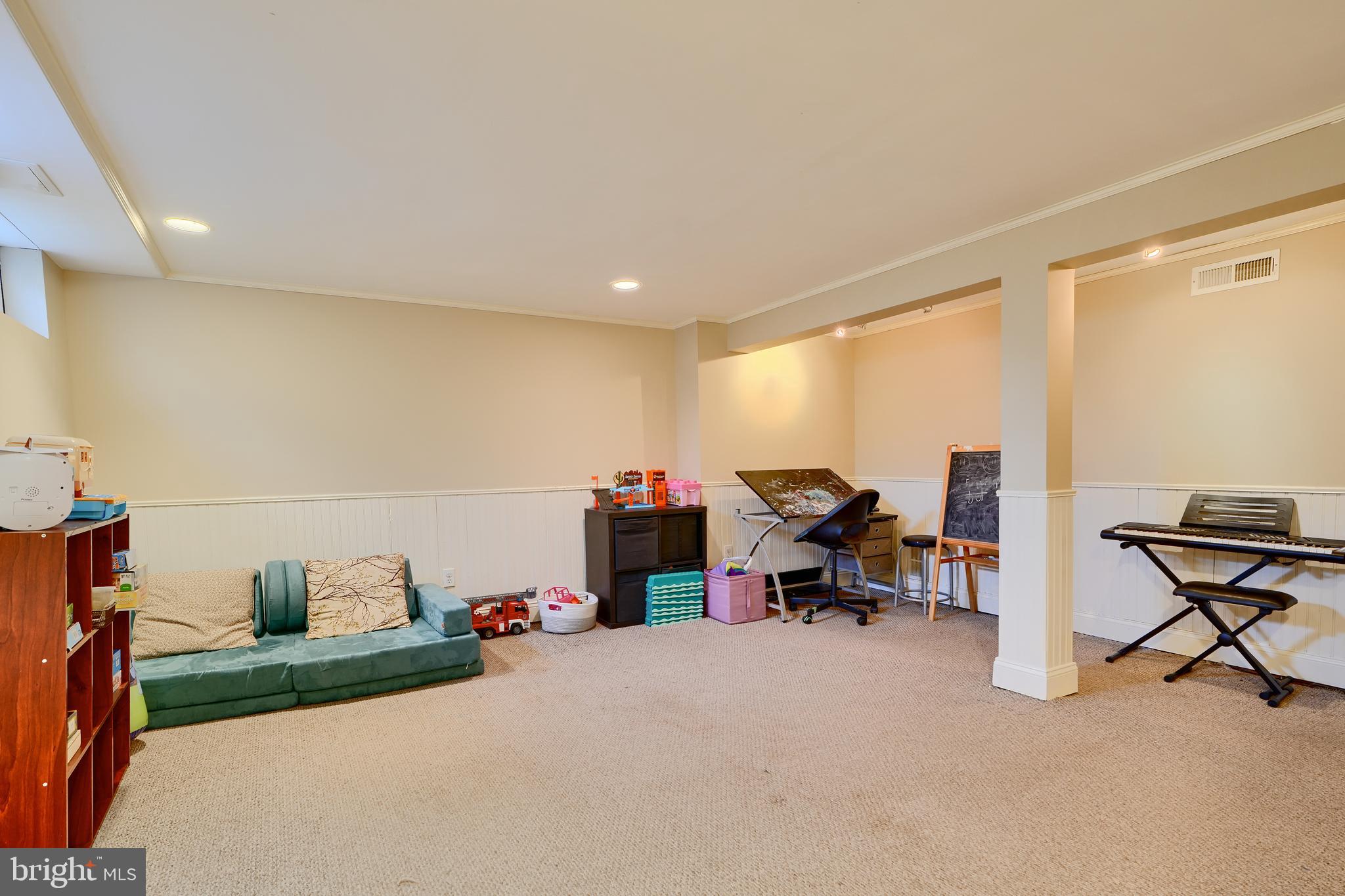 KNETTISHALL - Residential