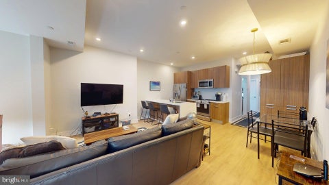 Condo For Rent - 1118 S Highland Street #2<br/> ARLINGTON, VA 22204