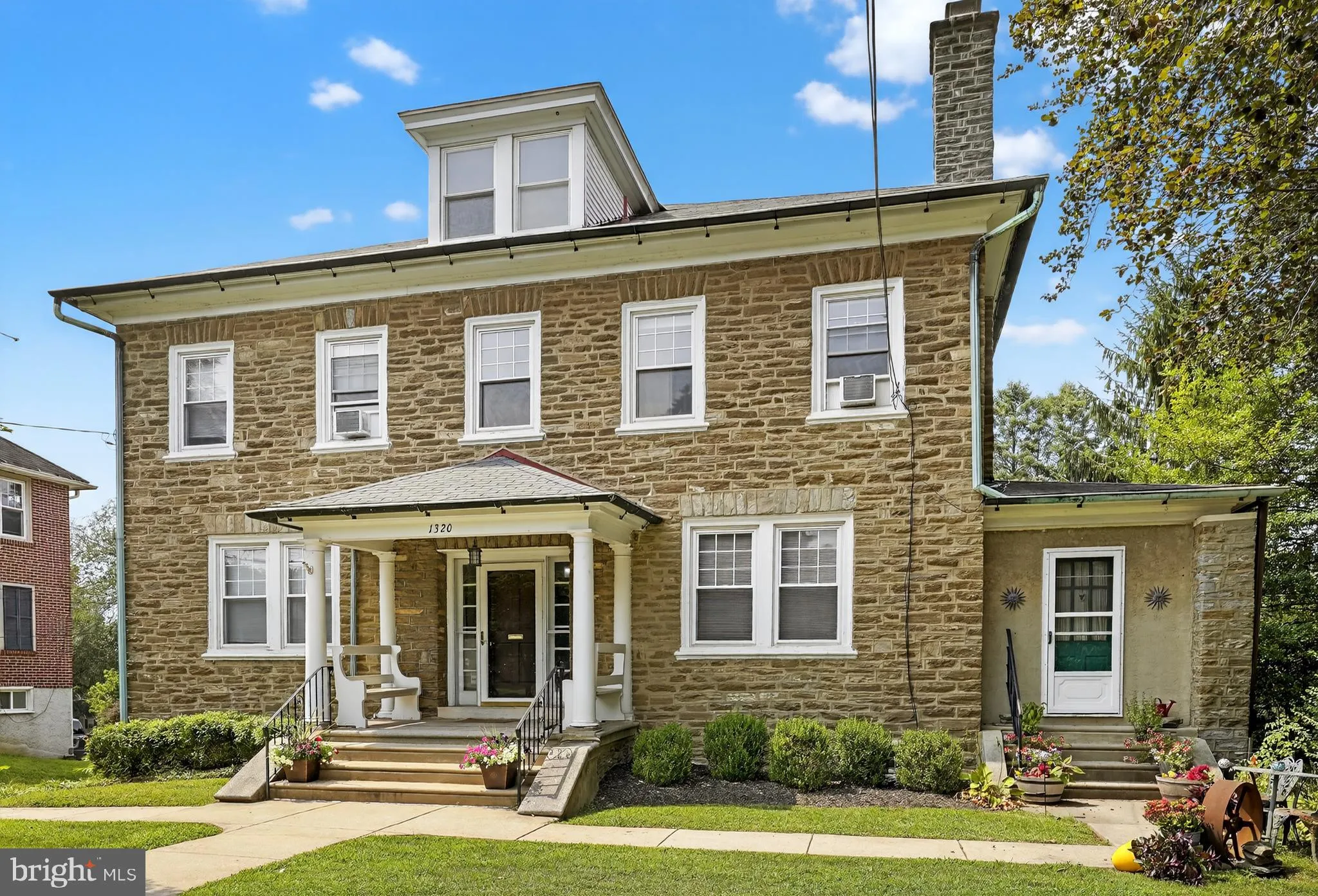 Conshohocken, Pennsylvania 19428, United States, 1 Bedroom Bedrooms, ,1 BathroomBathrooms,Residential,Active,188625