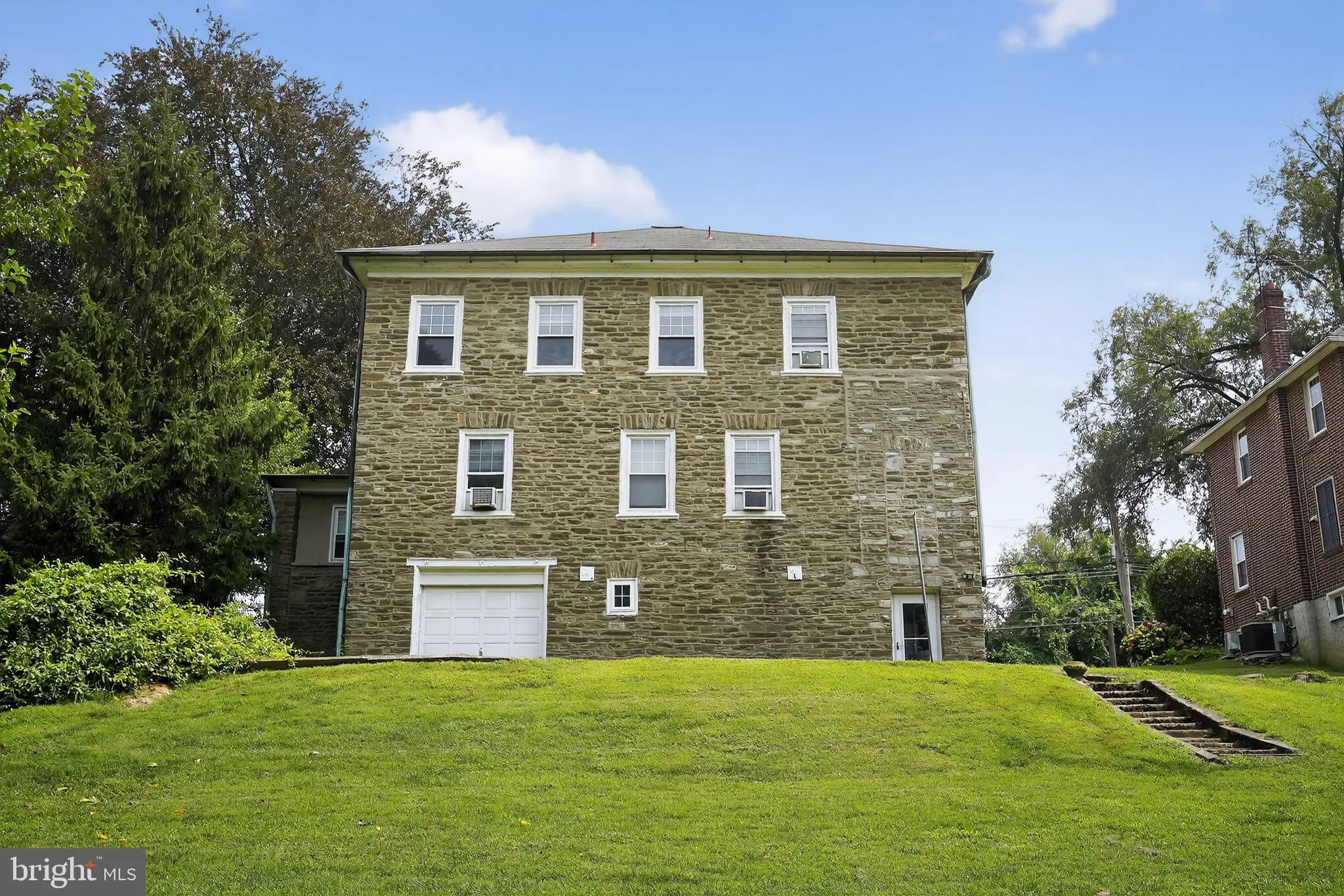 Conshohocken, Pennsylvania 19428, United States, 1 Bedroom Bedrooms, ,1 BathroomBathrooms,Residential,Active,188625