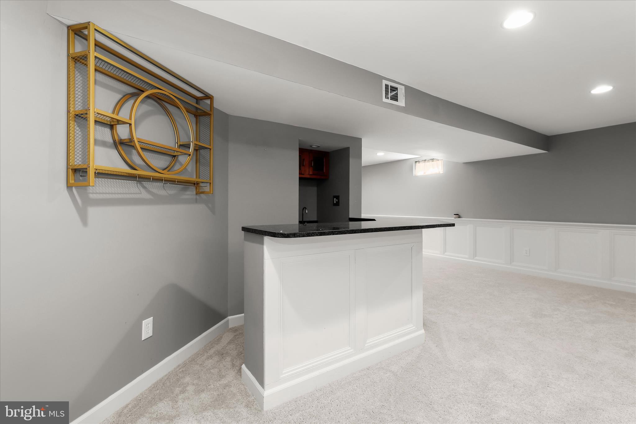 NOTTINGHAM VILLAGE - Residential