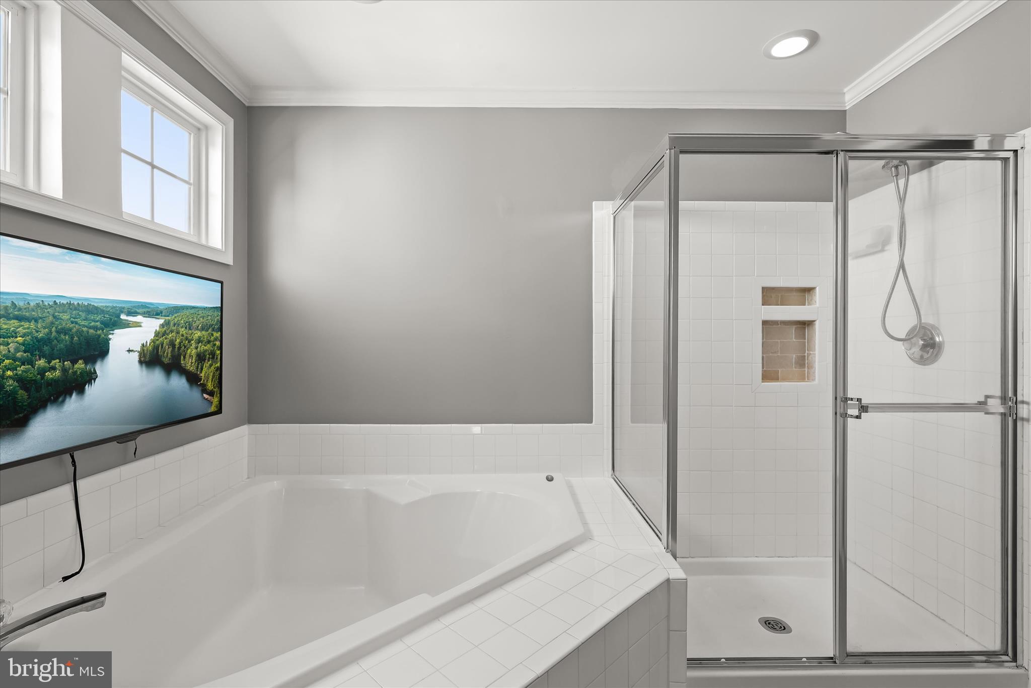 NOTTINGHAM VILLAGE - Residential