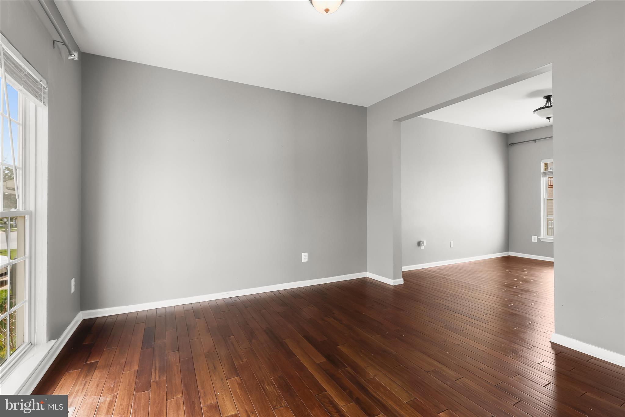 NOTTINGHAM VILLAGE - Residential