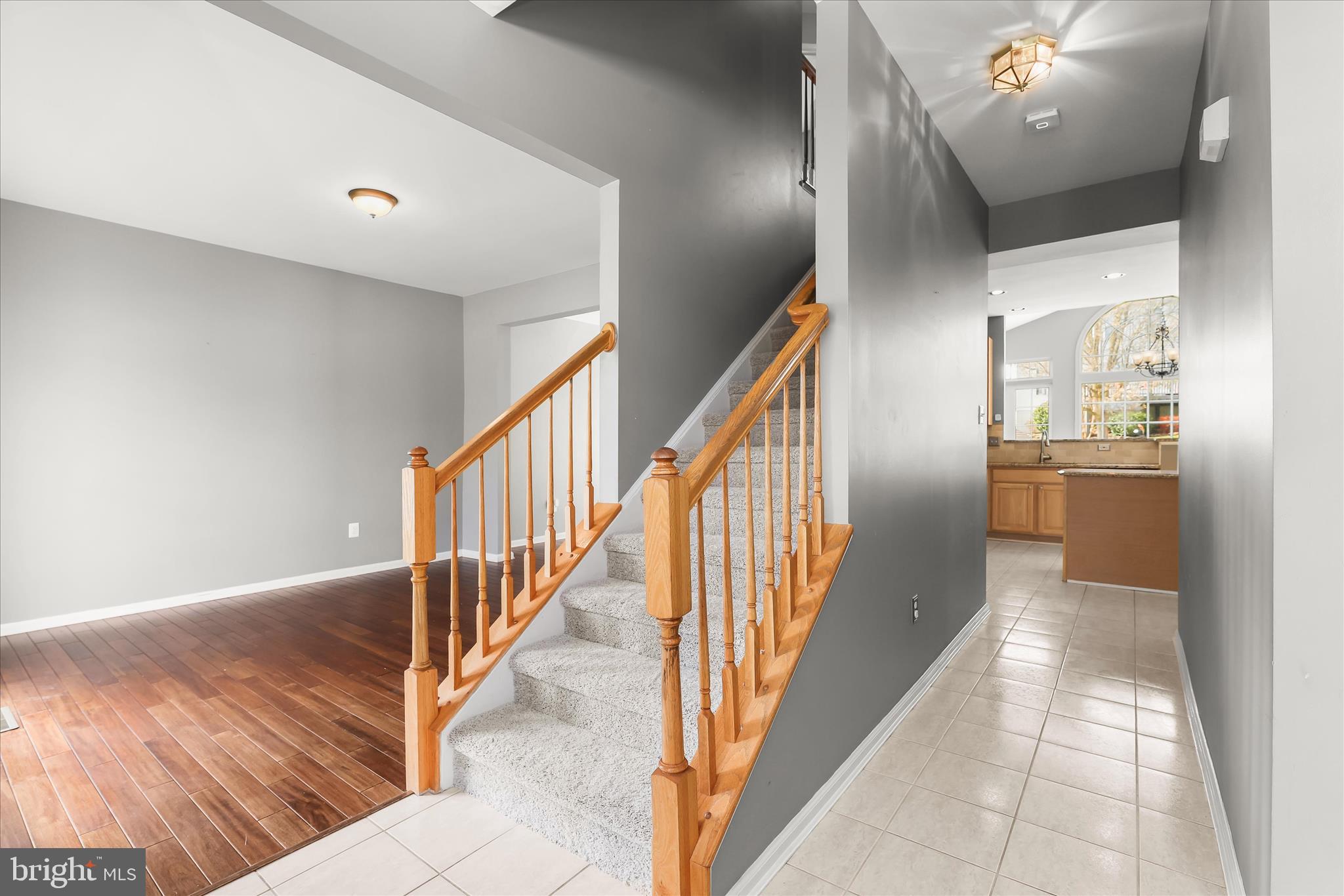 NOTTINGHAM VILLAGE - Residential