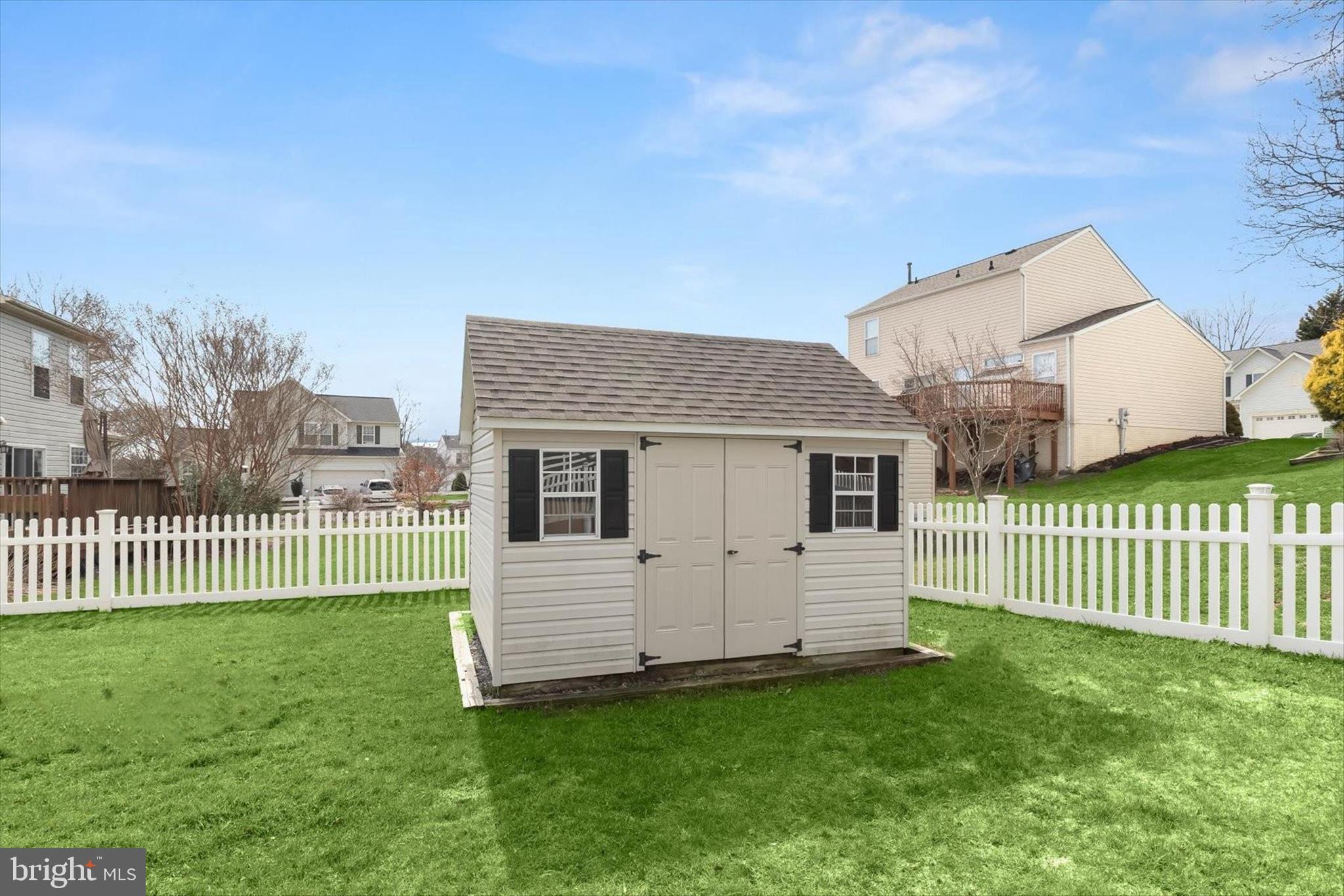 NOTTINGHAM VILLAGE - Residential