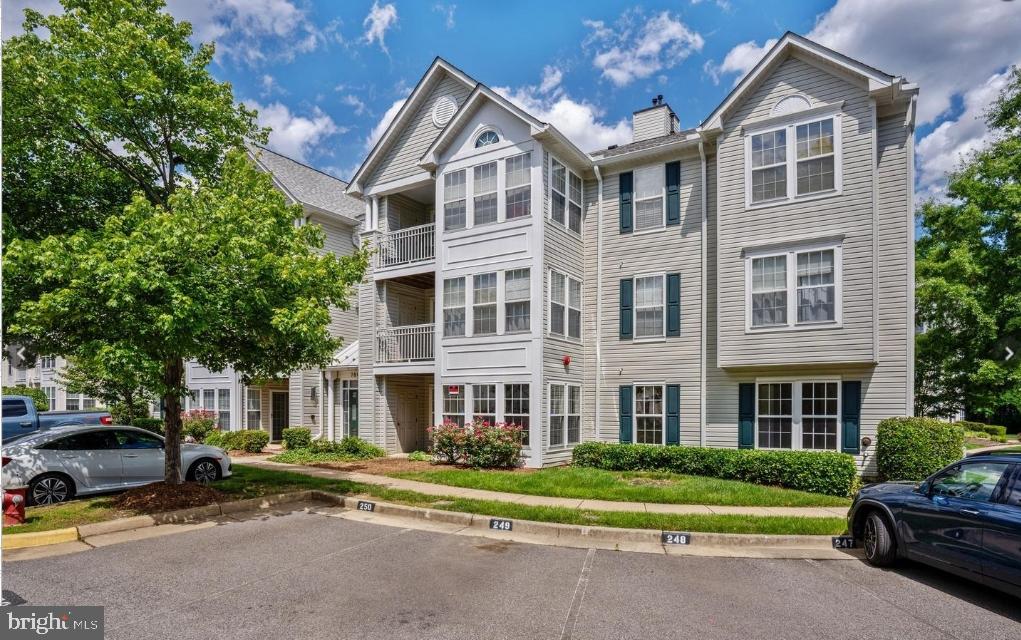 SOUTH MEADOWS - Residential Lease