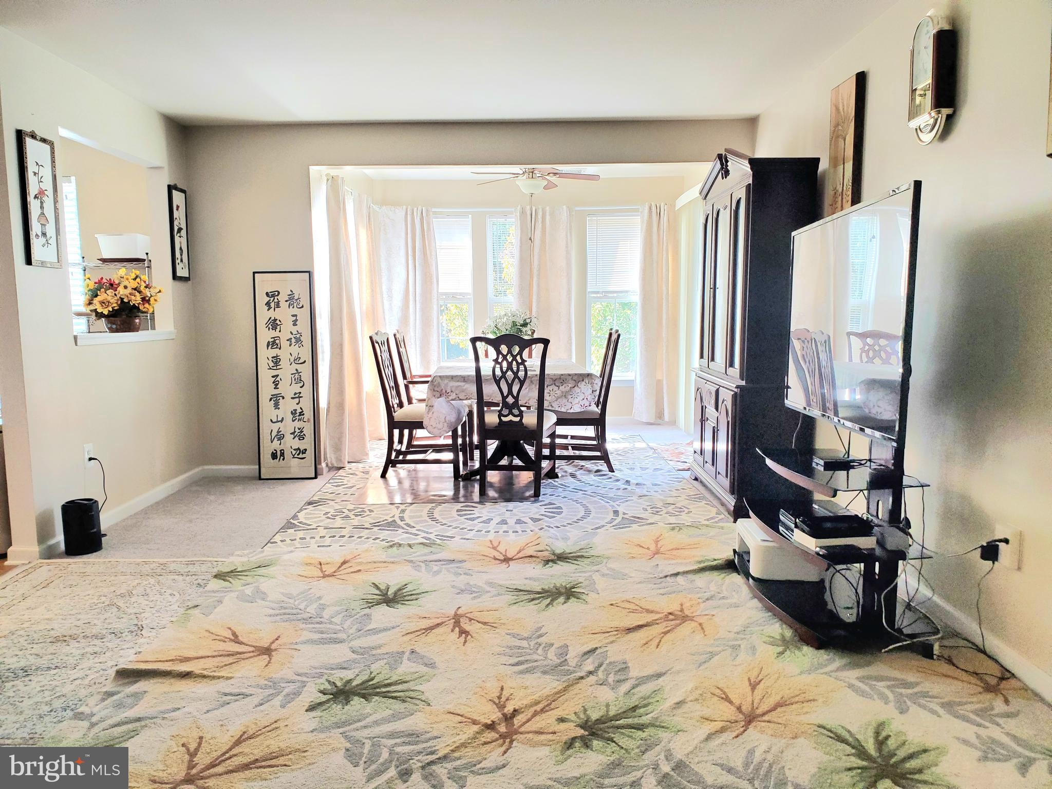 SOUTH MEADOWS - Residential Lease