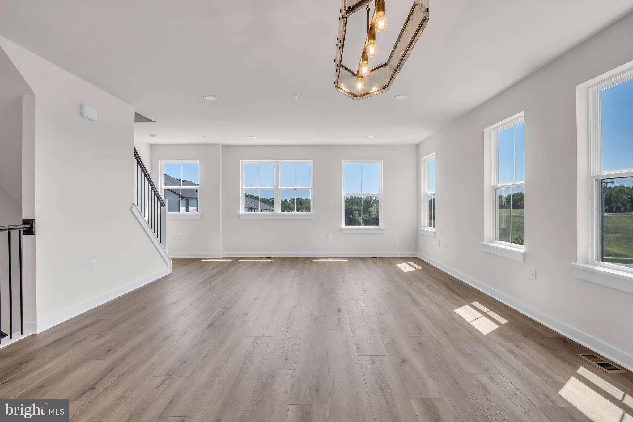 310 FLORA BOULEVARD