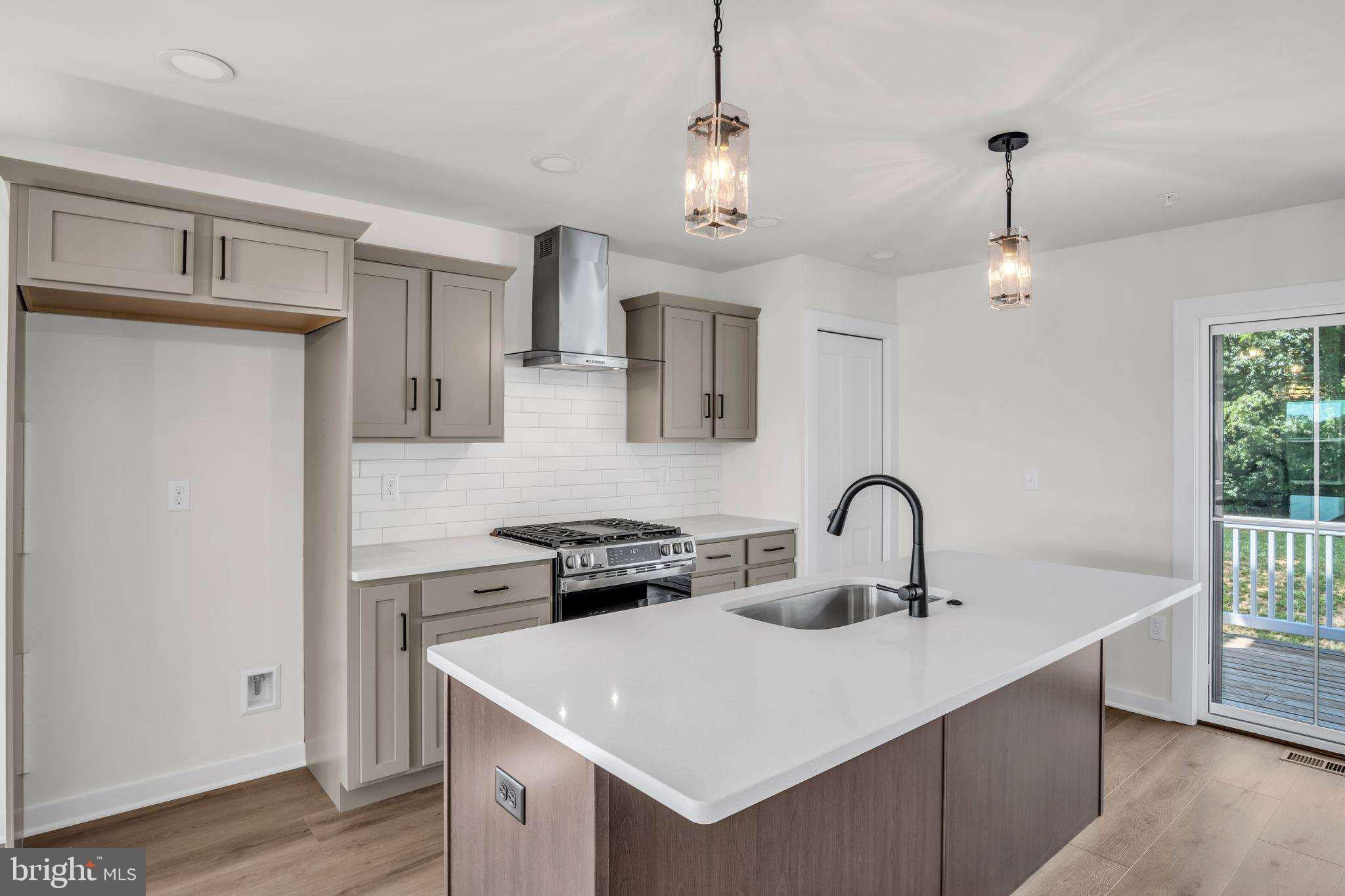310 FLORA BOULEVARD