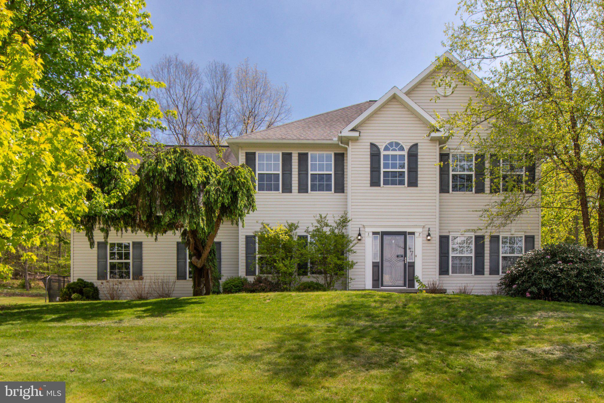 115 HOLLY ROAD