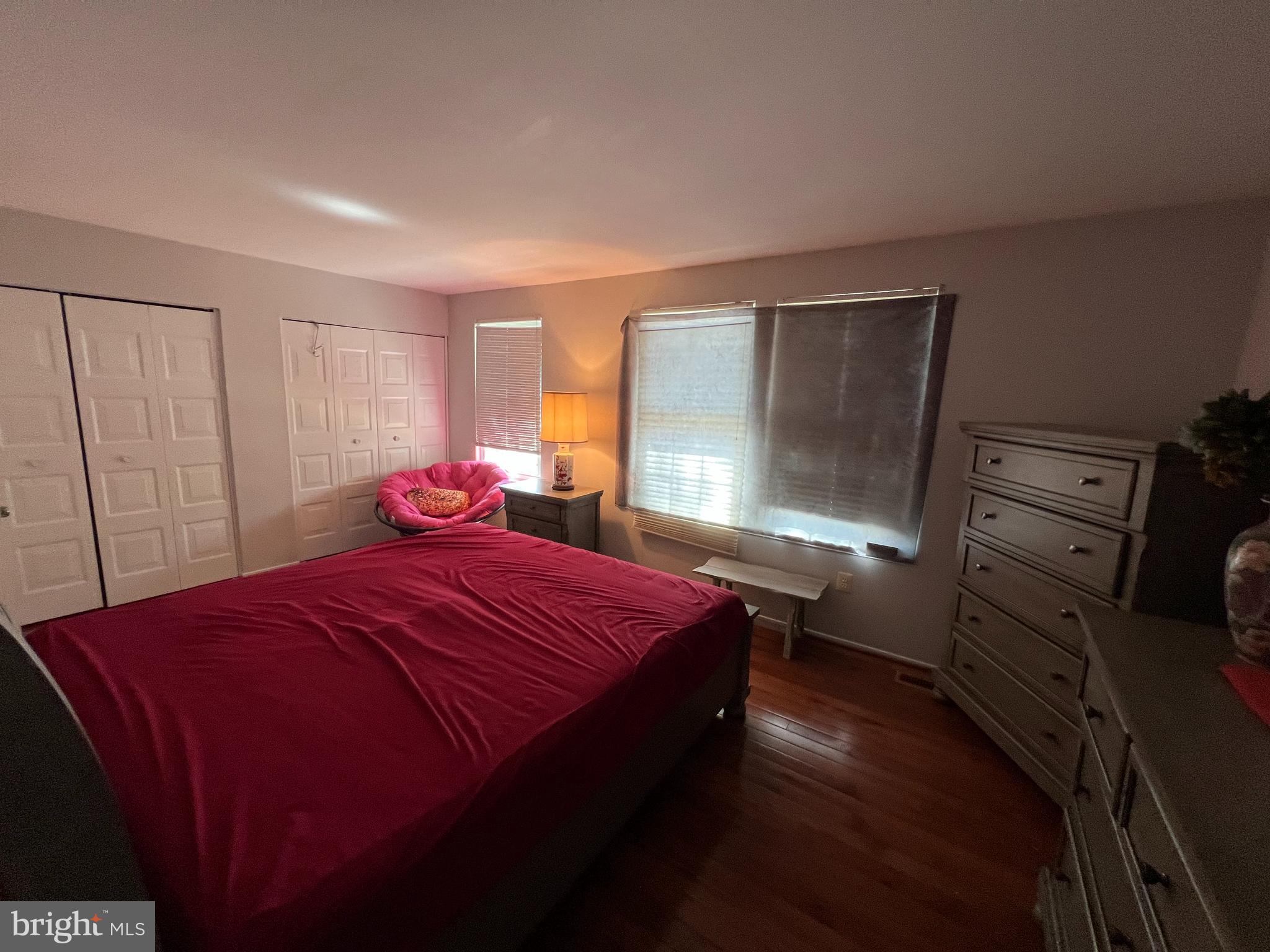 DERWOOD STATION - Residential Lease