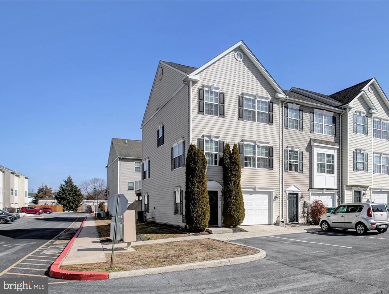 536 S CARLISLE STREET