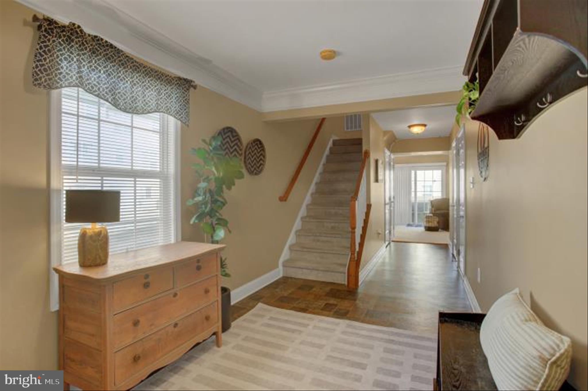 536 S CARLISLE STREET