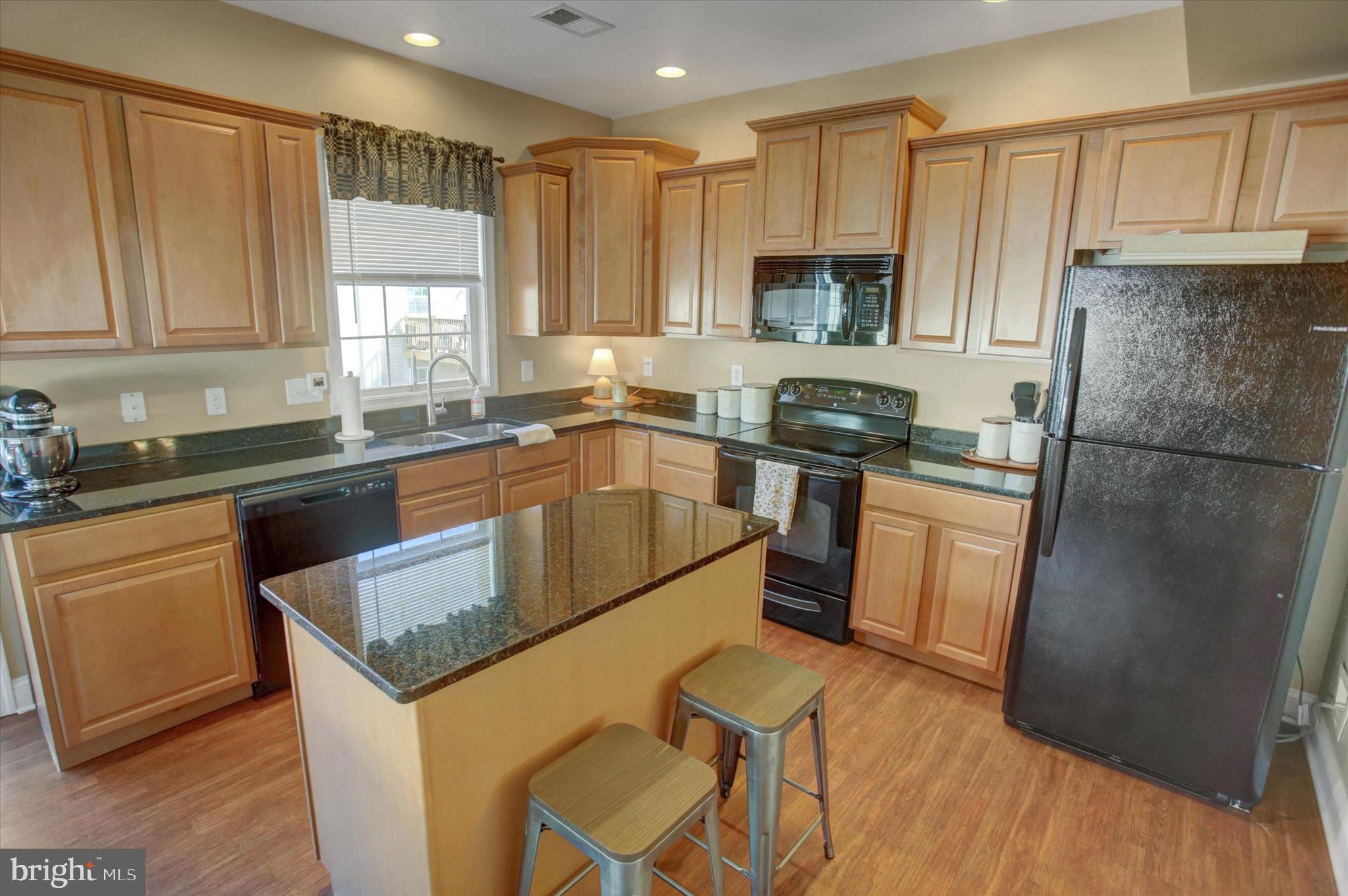 ANTRIM CROSSING - Residential