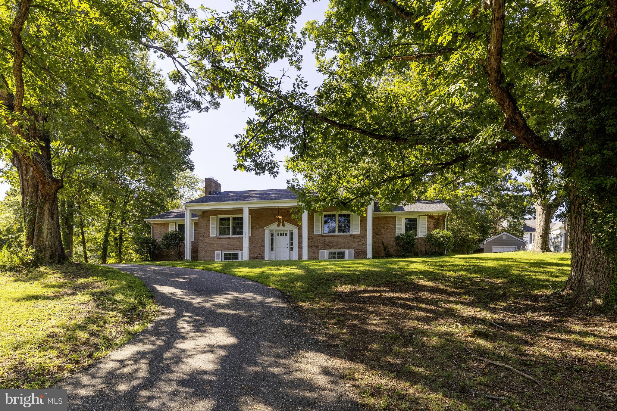 102 WOODLAND ROAD