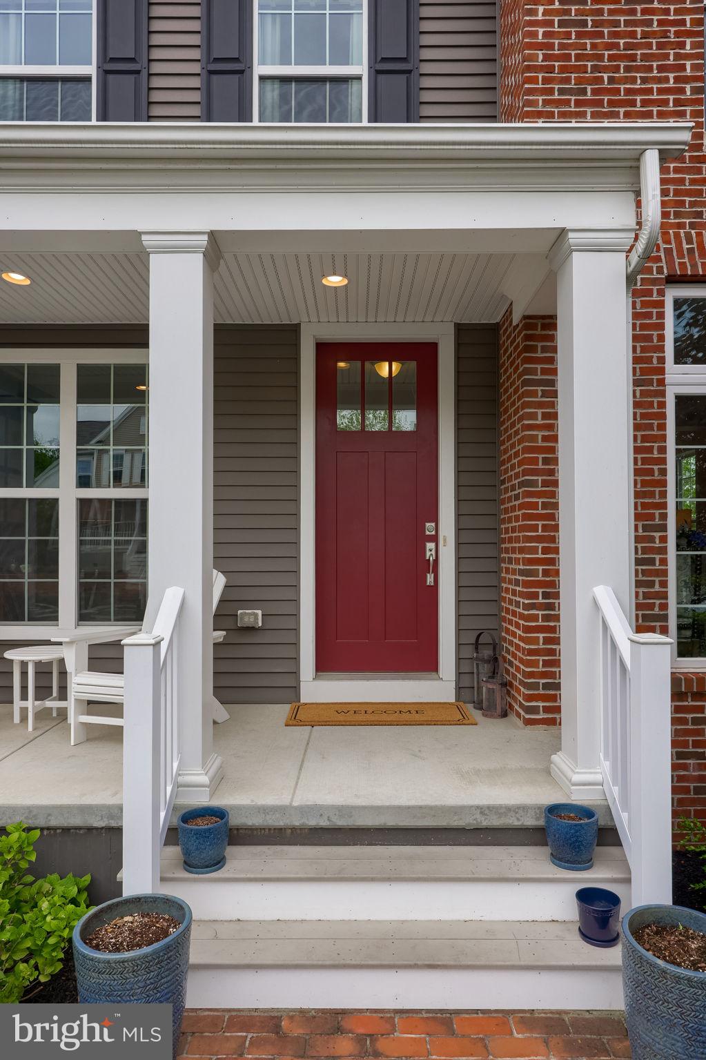 1129 EDGEMOOR COURT