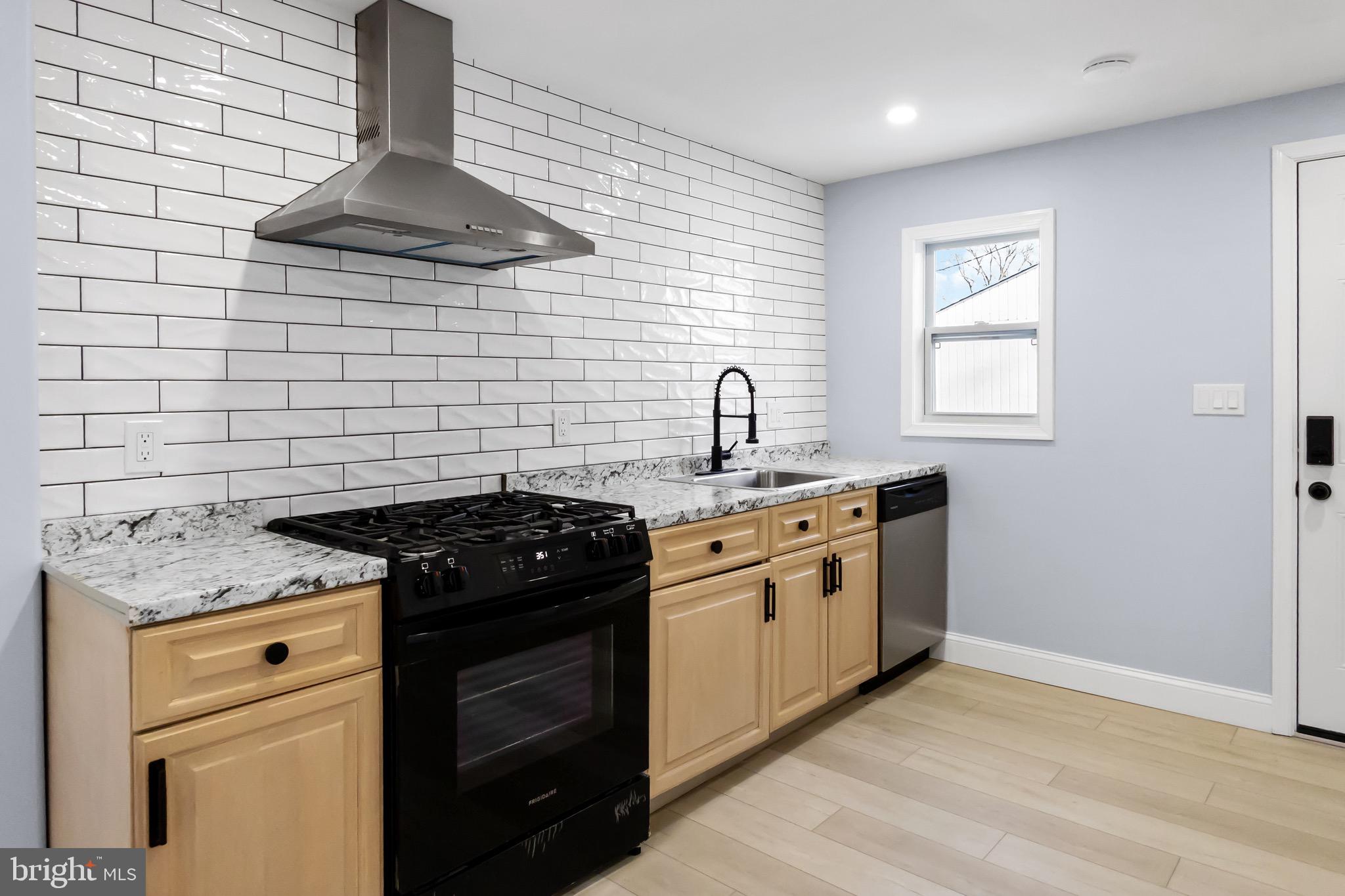 2301 HERKIMER STREET