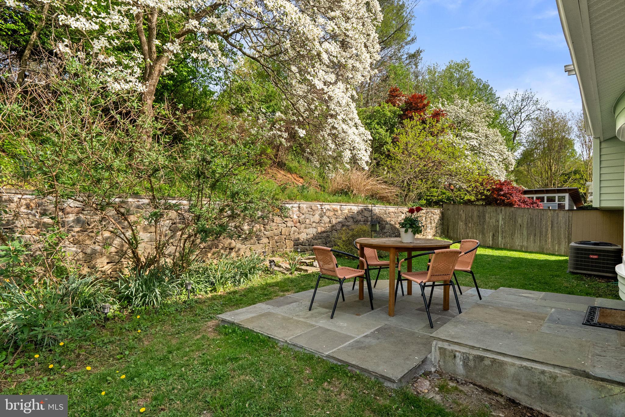 HUNGERFORD - Residential