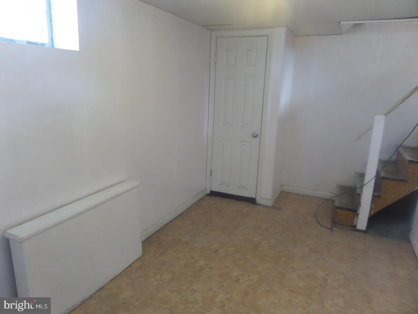 MAYFAIR (WEST) - Residential Lease