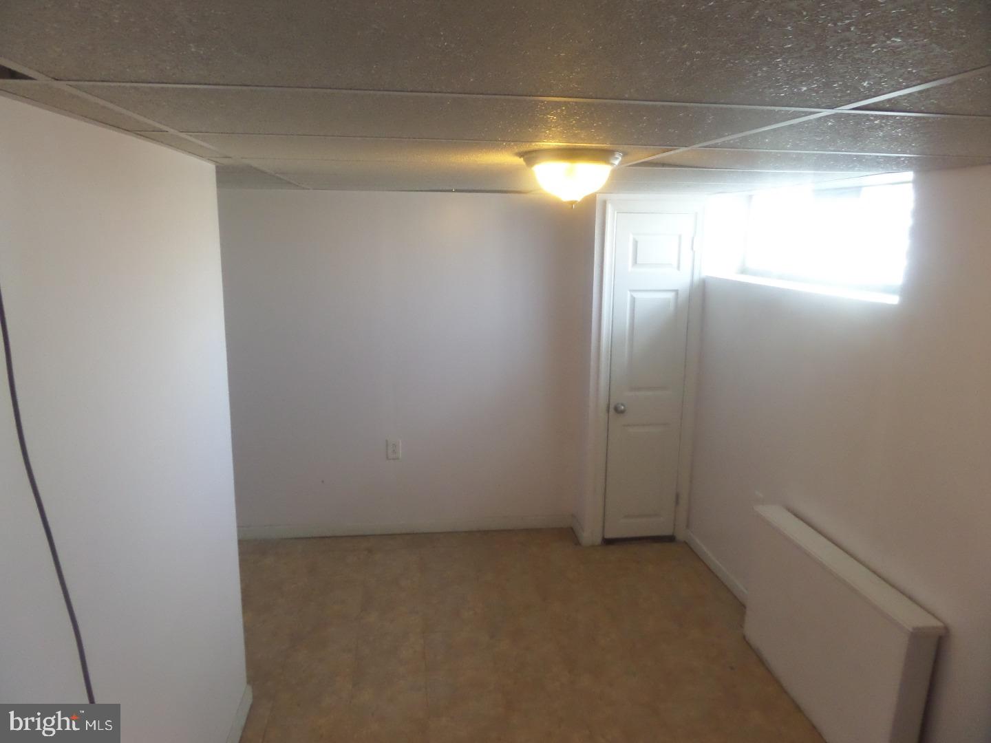 MAYFAIR (WEST) - Residential Lease