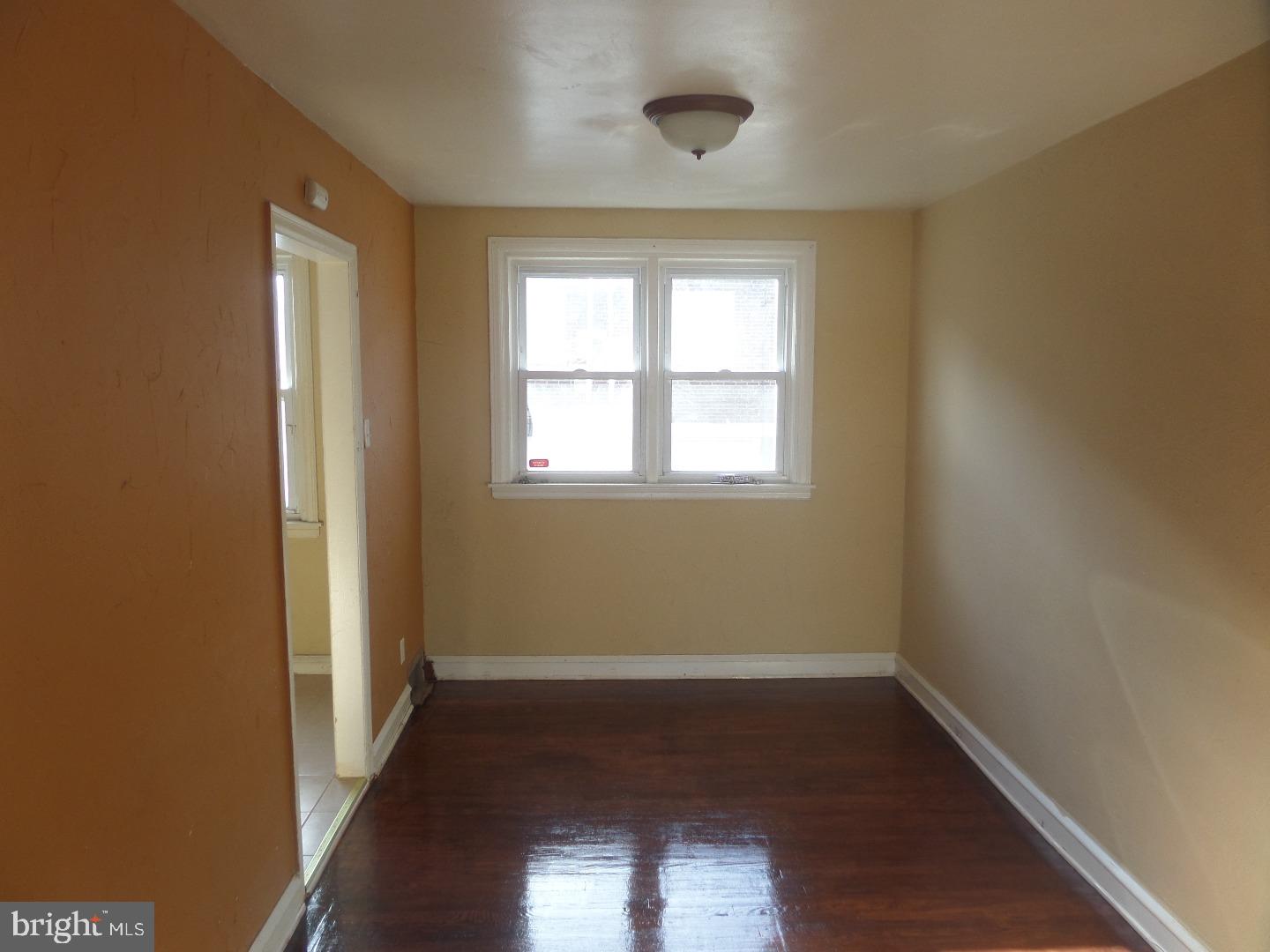 MAYFAIR (WEST) - Residential Lease