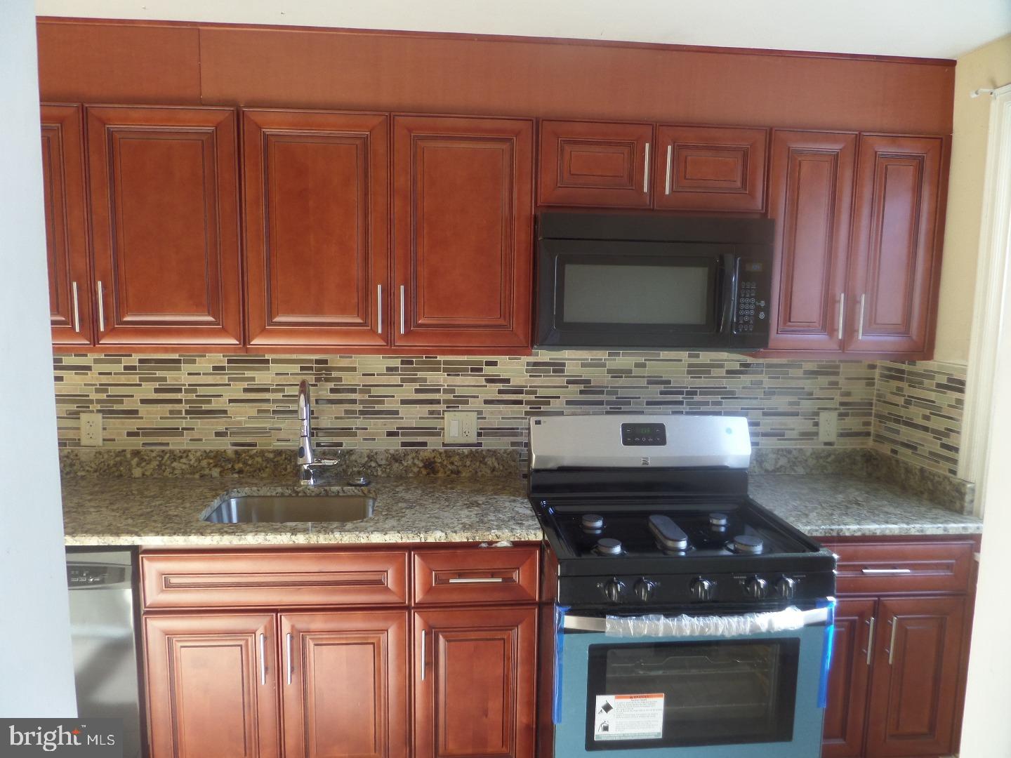 MAYFAIR (WEST) - Residential Lease