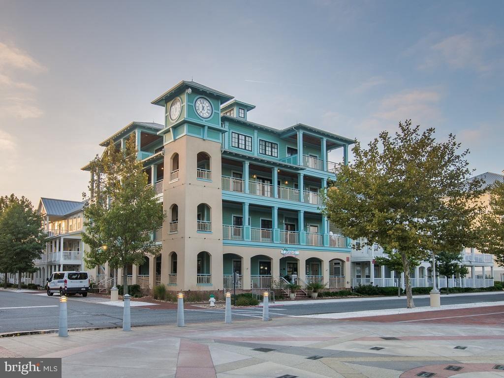 SUNSET ISLAND - Residential