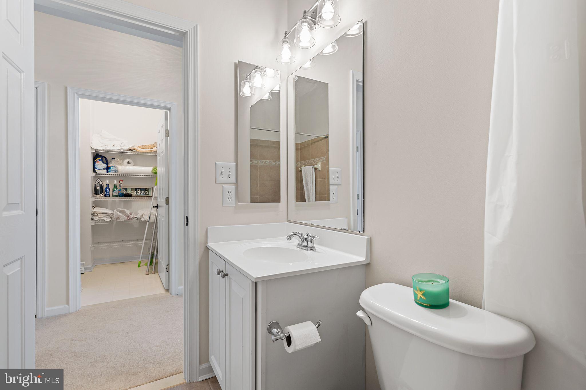 SUNSET ISLAND - Residential