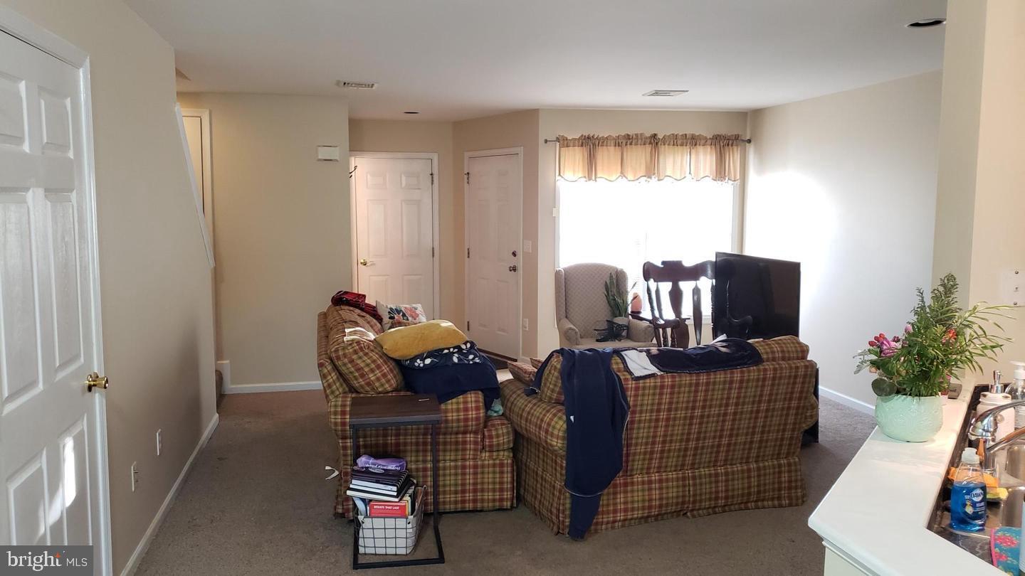 FAIRFIELD - Residential Lease