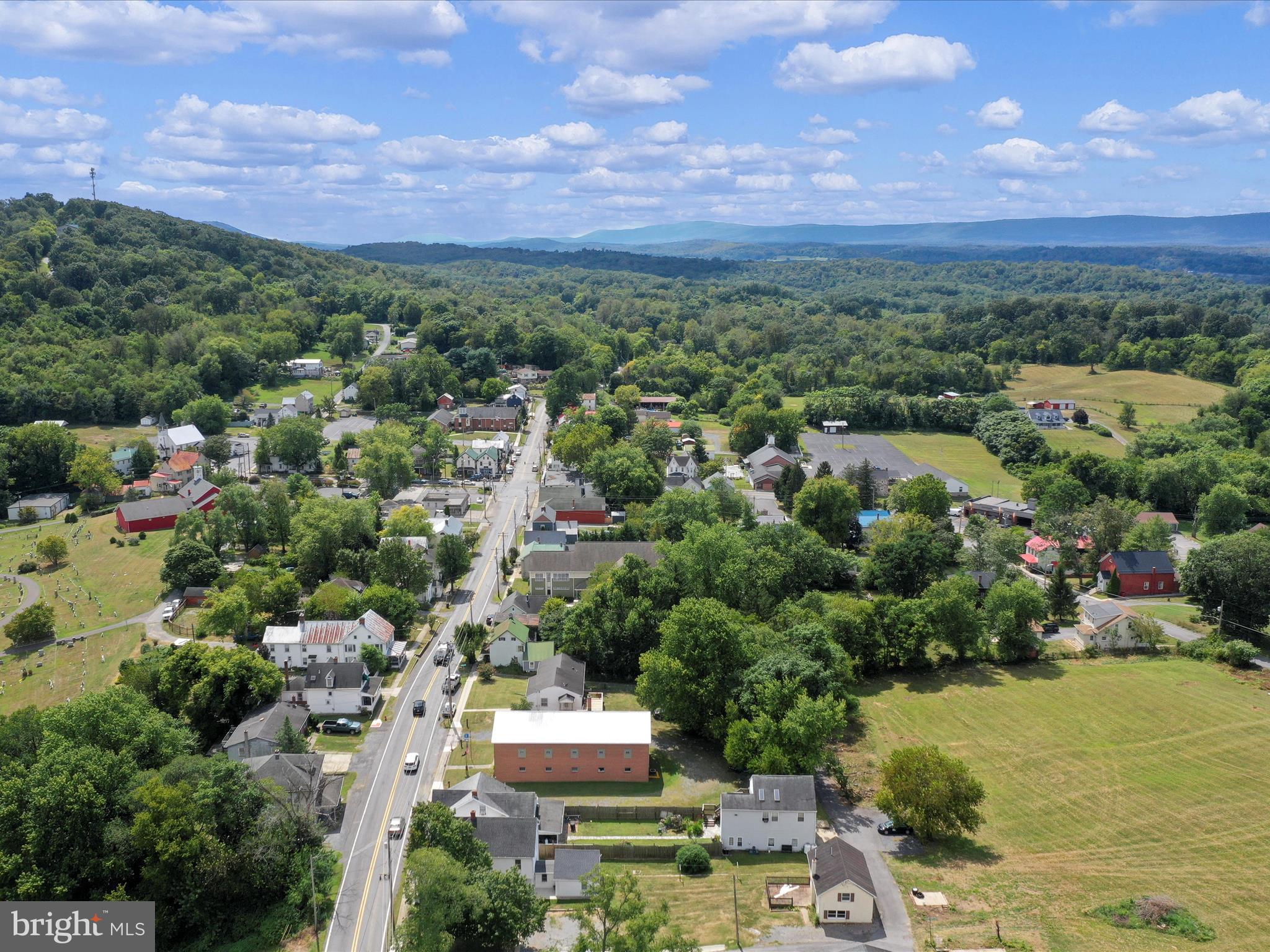 TOWN OF HEDGESVILLE - Residential