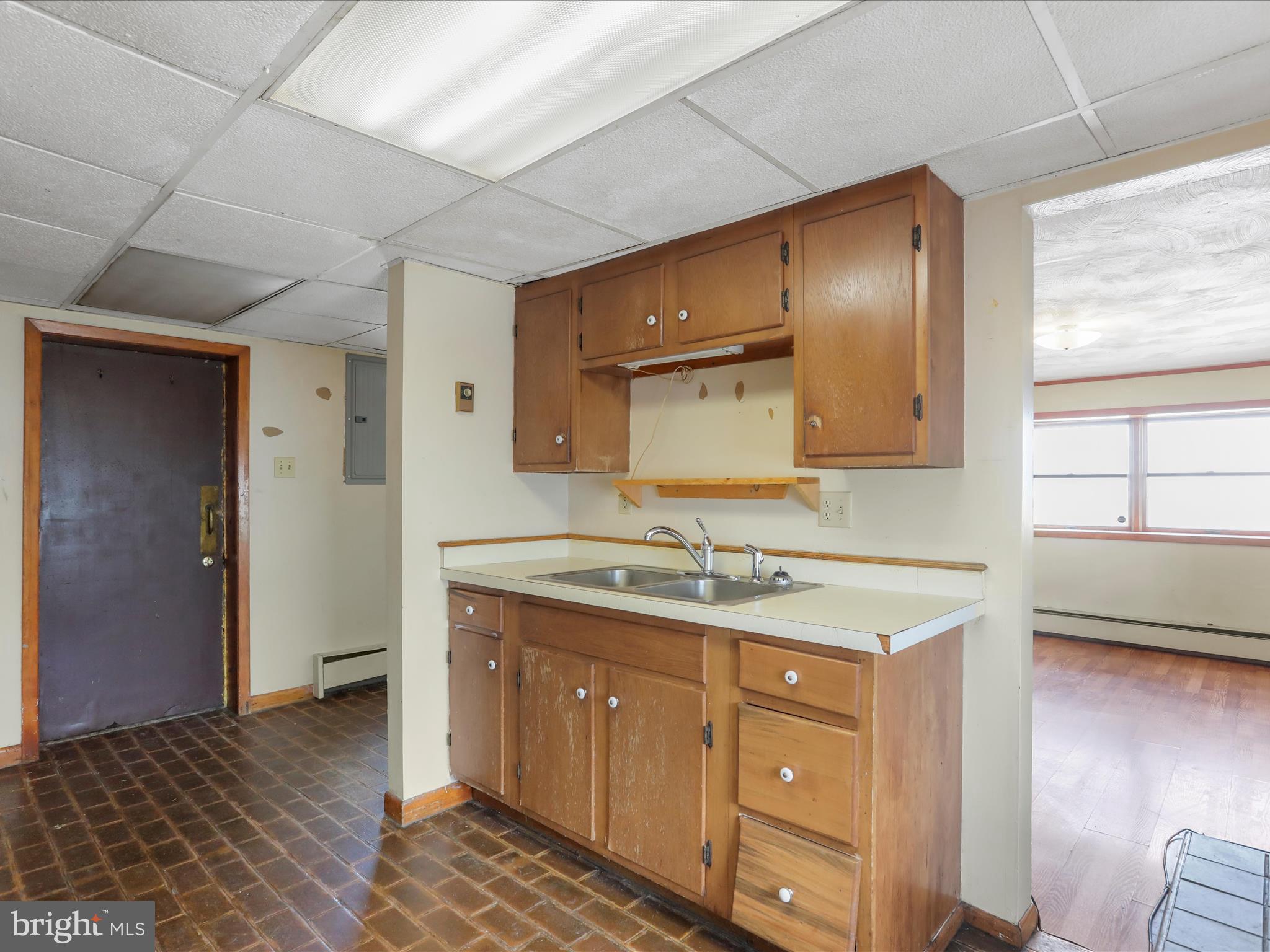 TOWN OF HEDGESVILLE - Residential