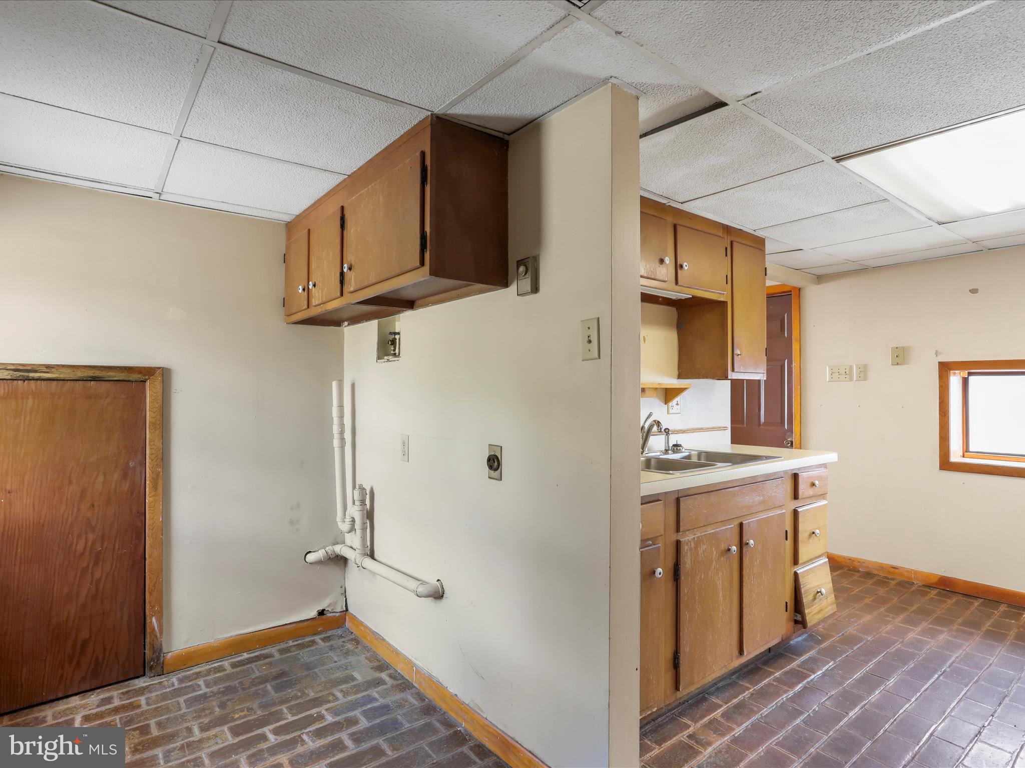 TOWN OF HEDGESVILLE - Residential