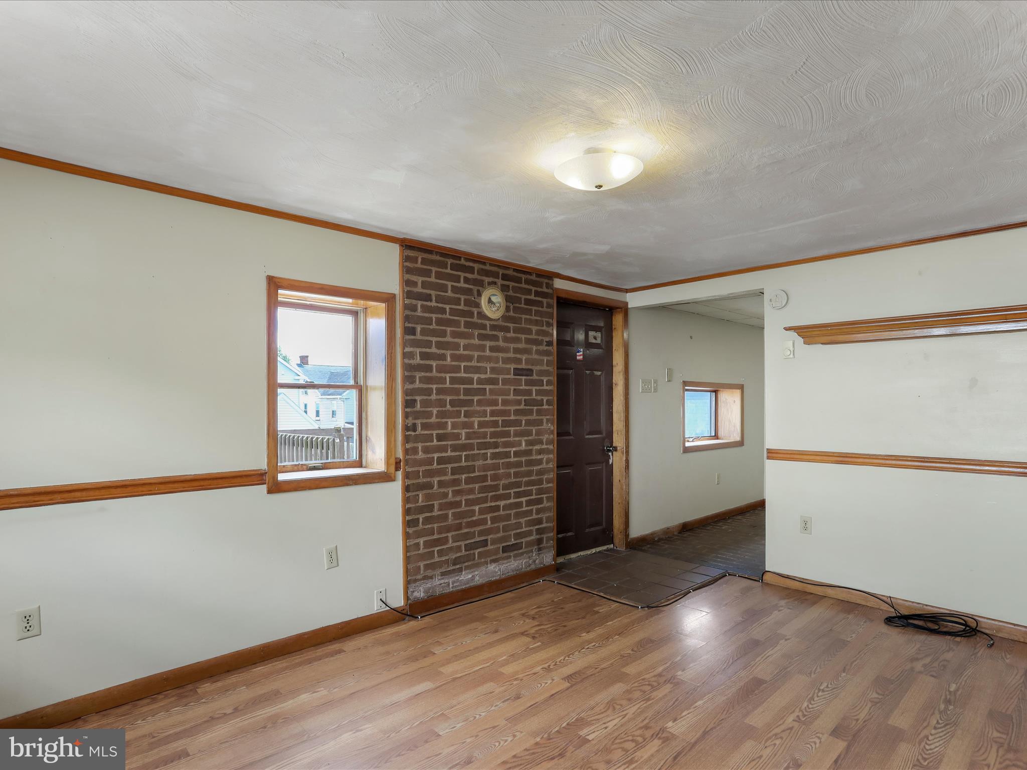 TOWN OF HEDGESVILLE - Residential