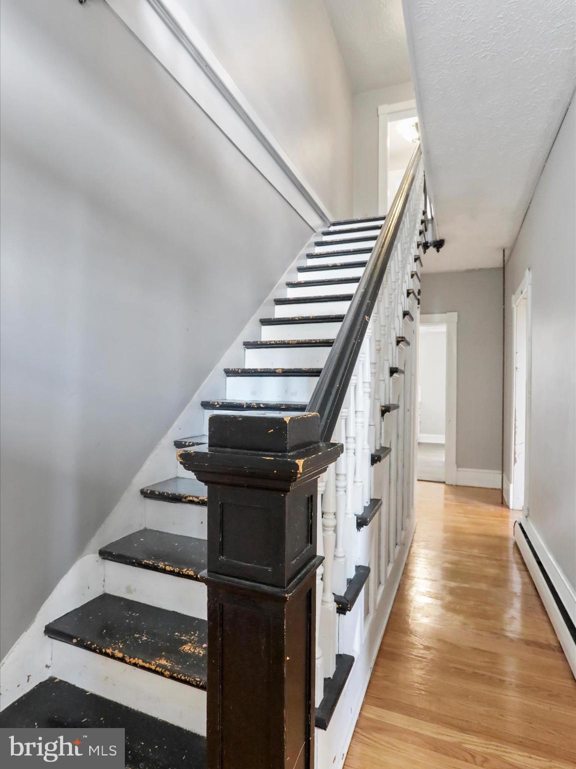 TOWN OF HEDGESVILLE - Residential